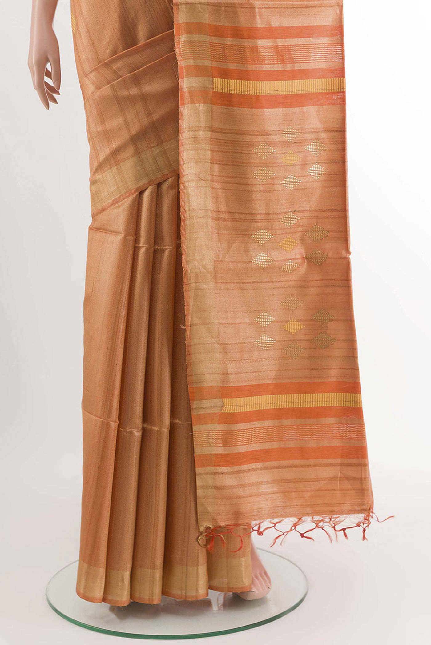 pleats pallu