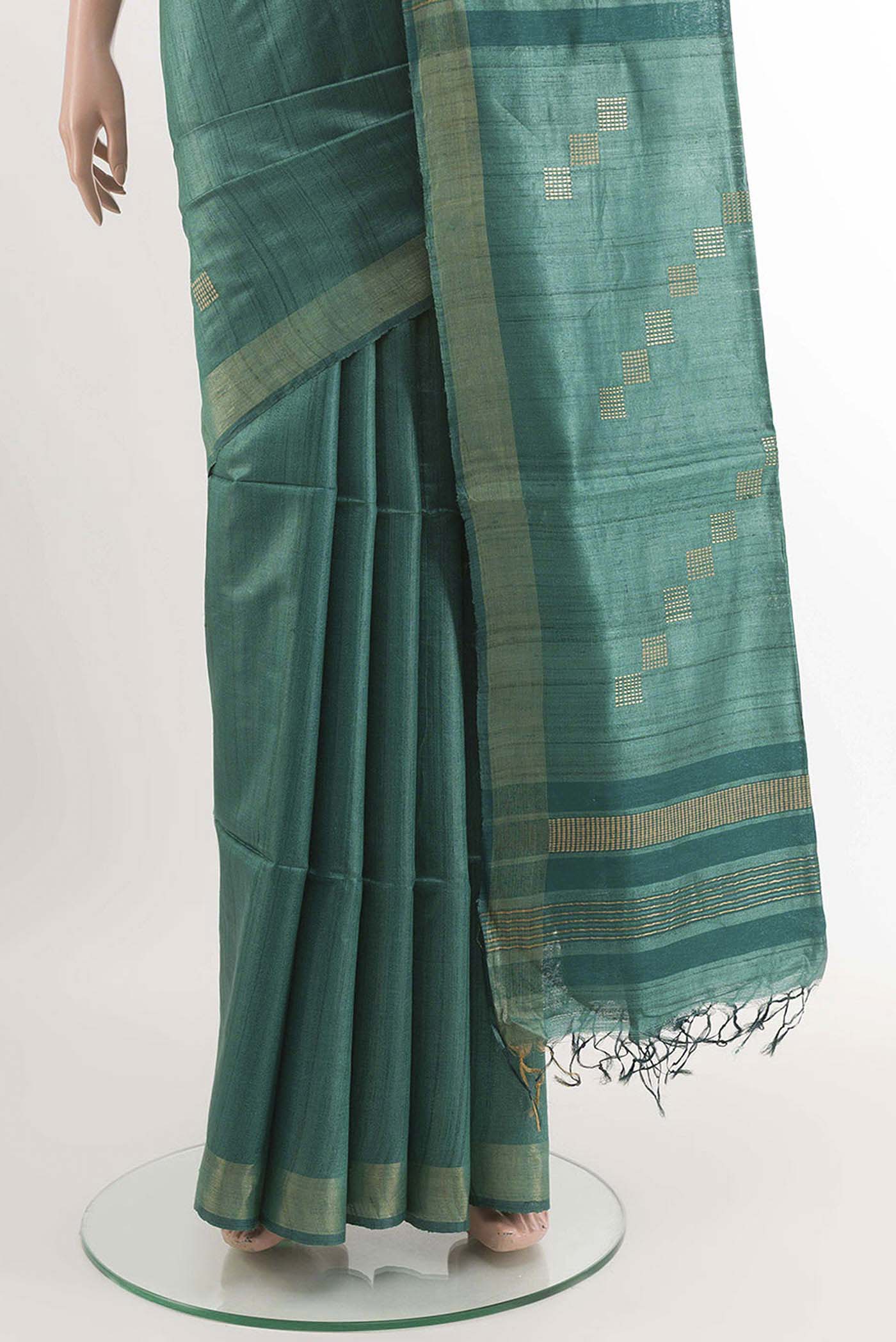 pleats pallu