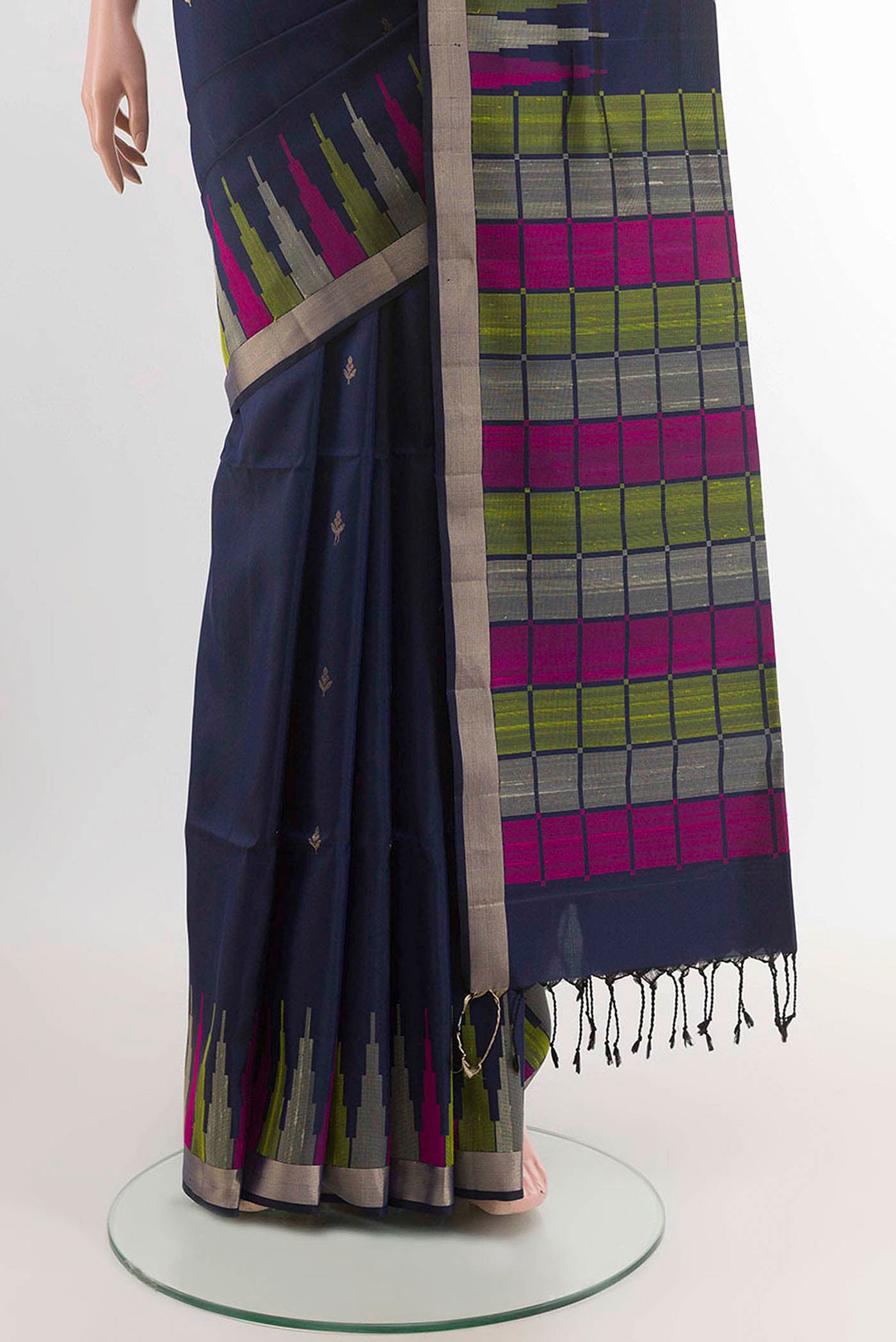 pleats pallu