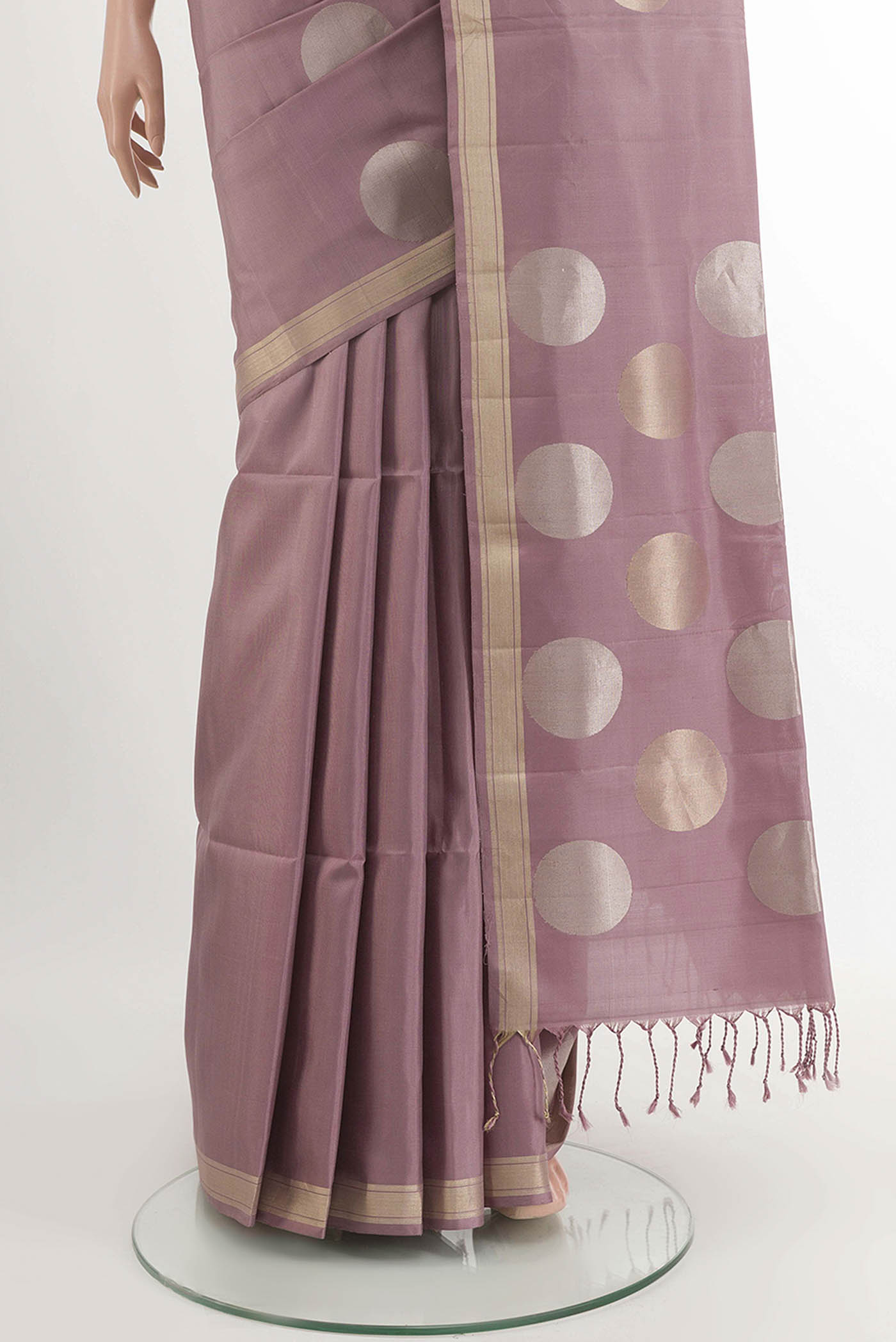 pleats pallu