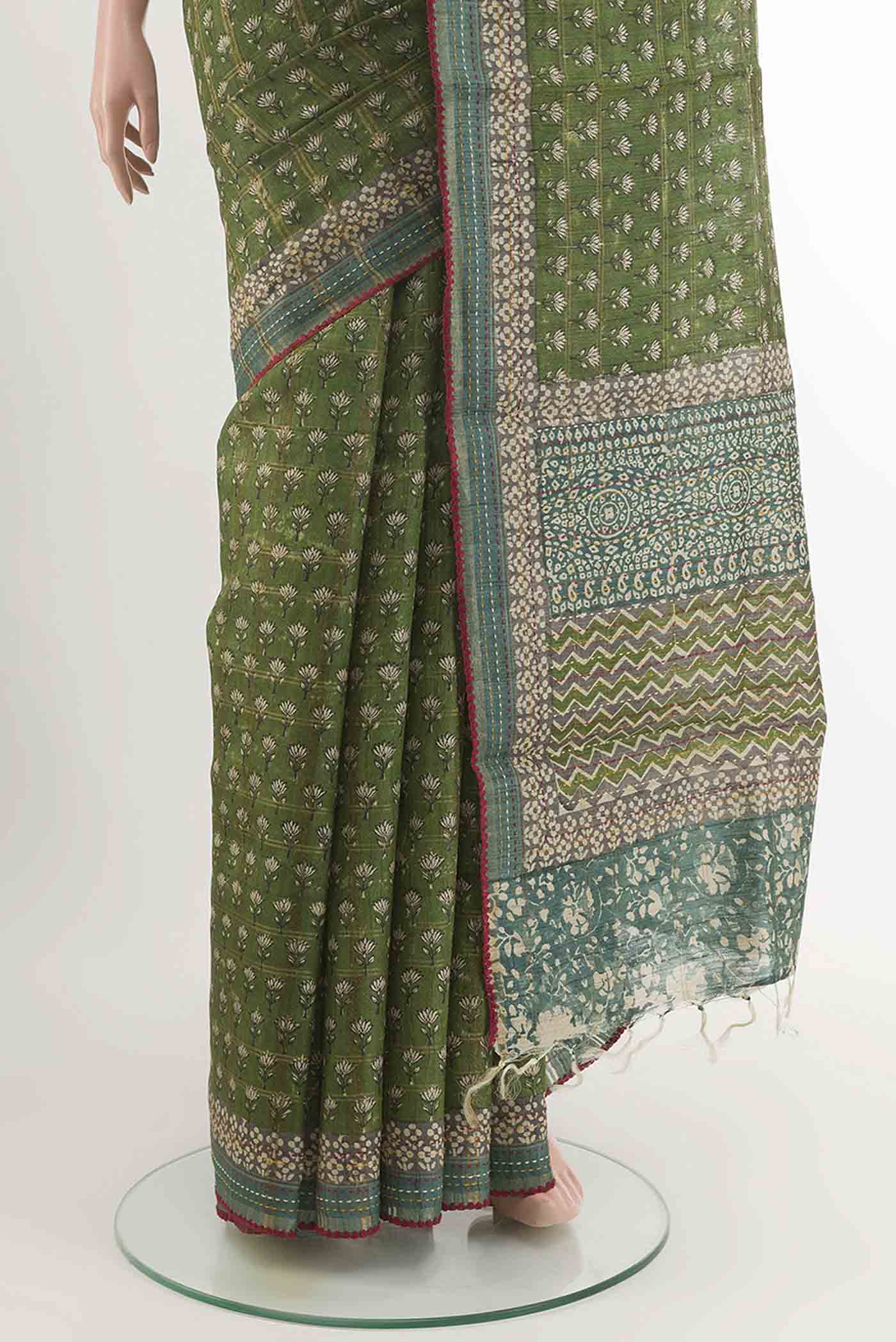pleats pallu