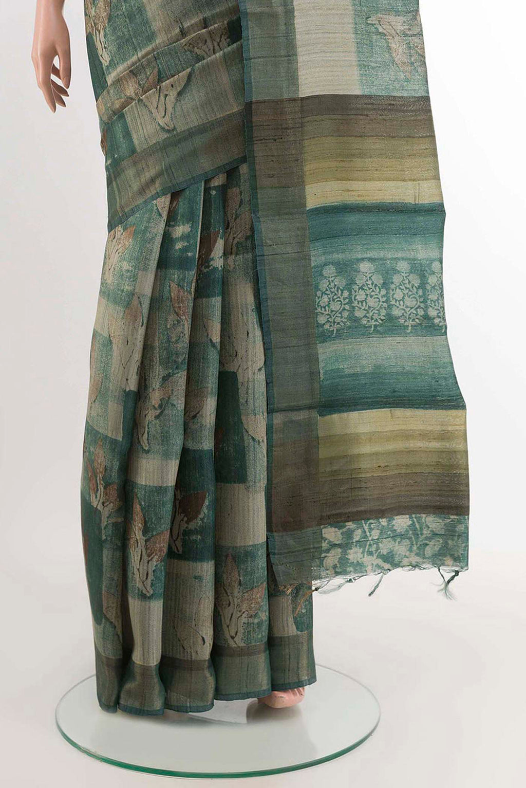 pleats pallu