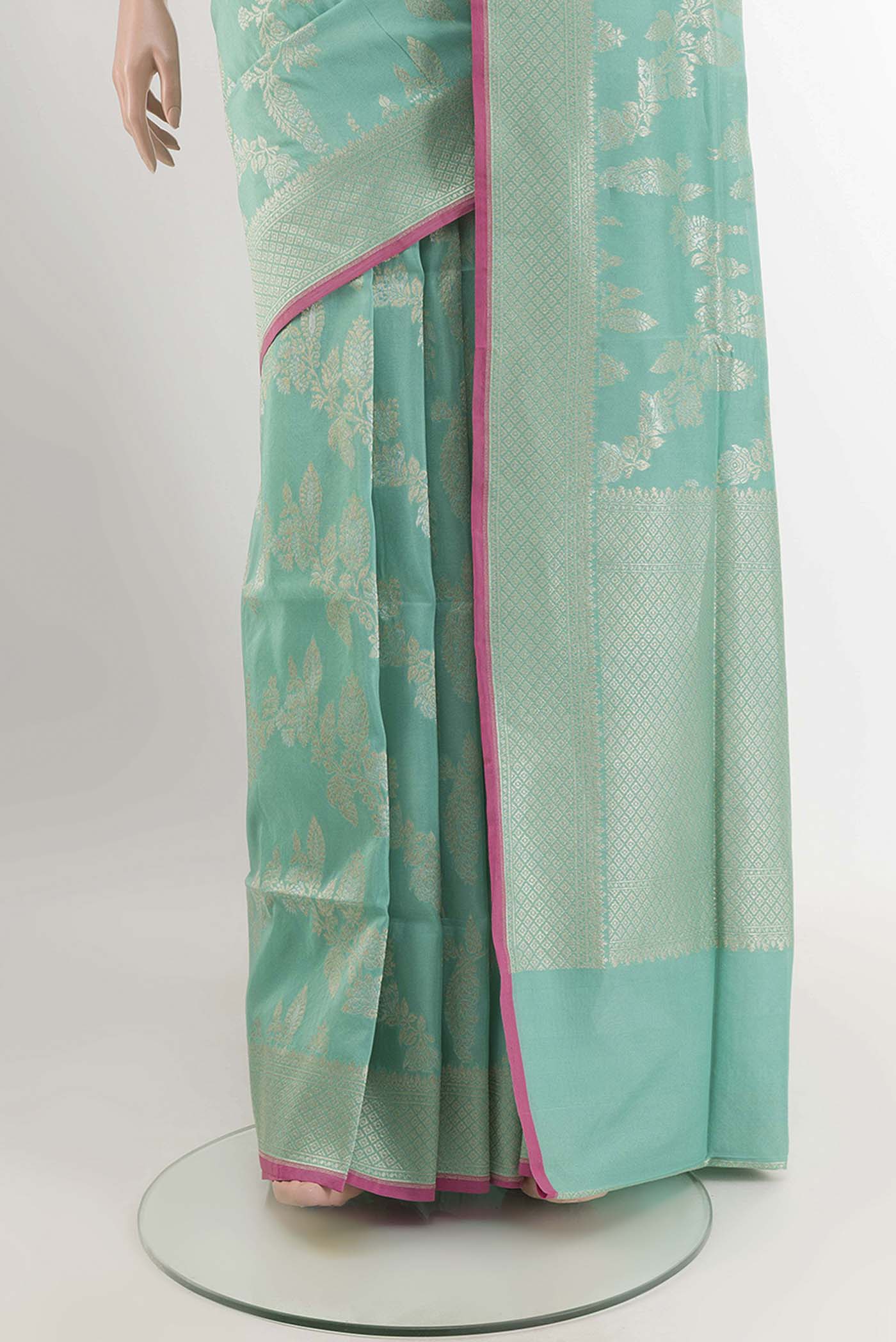 pleats pallu