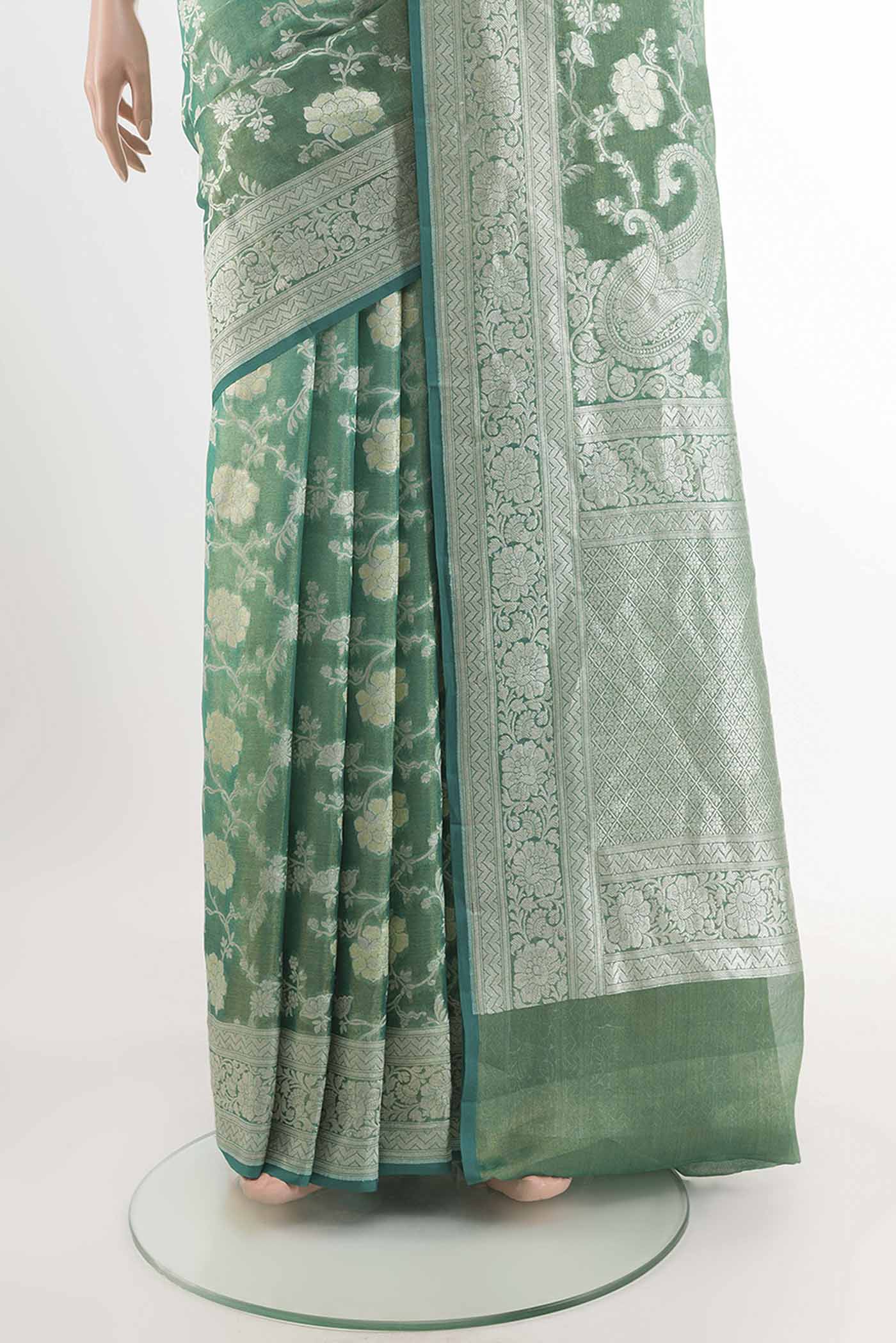 pleats pallu