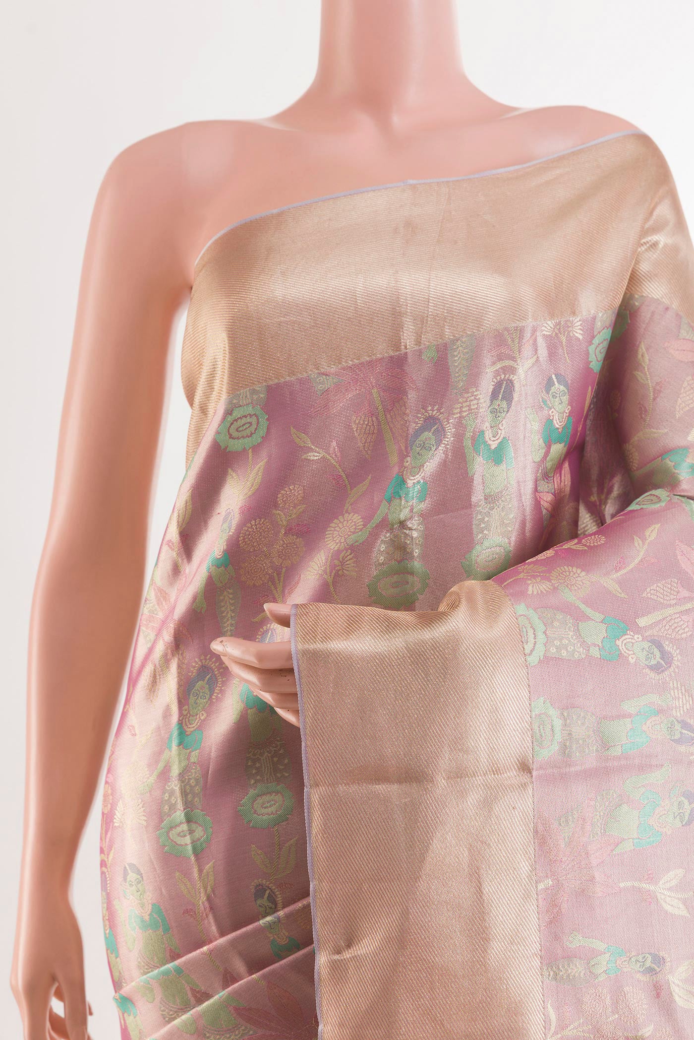 Border image of Lavender Kanchipuram Tissue Silk Saree with Zari Brocade on the body and Zari Border. 
