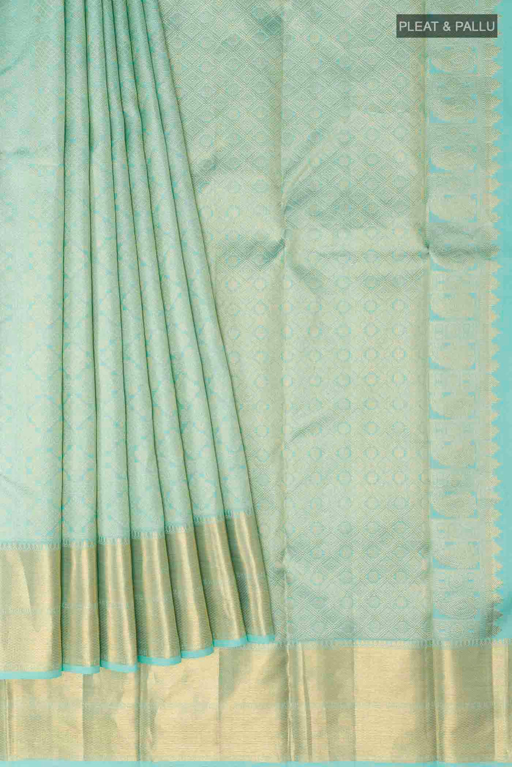 pleats pallu