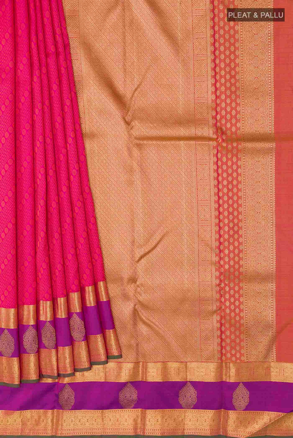 pleats pallu