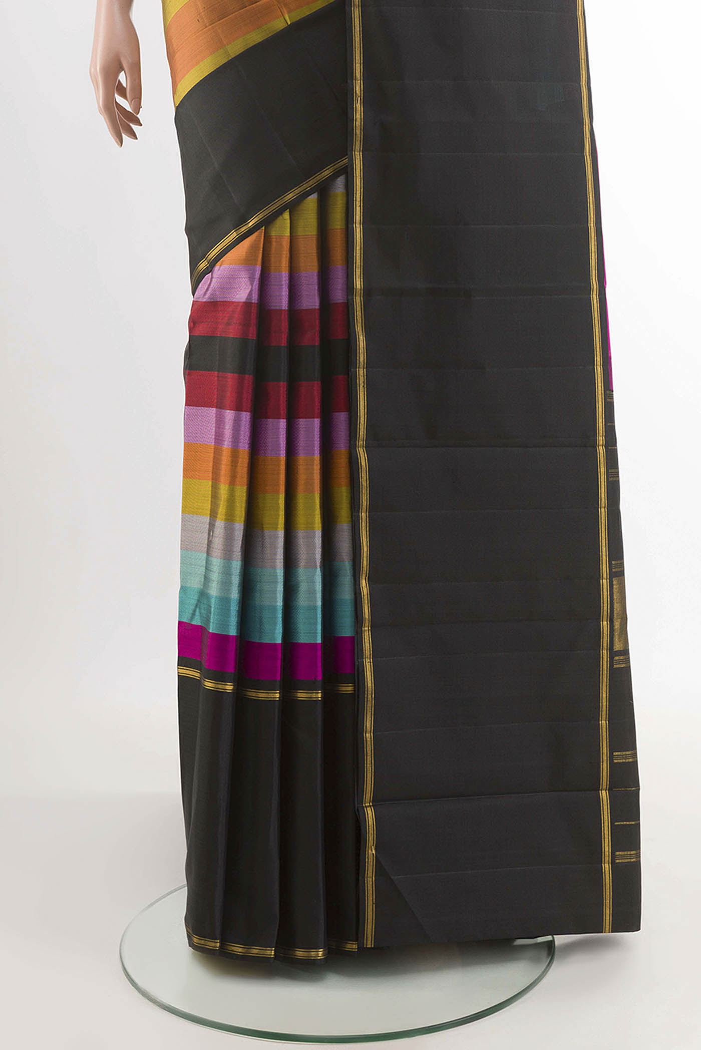 pleats pallu