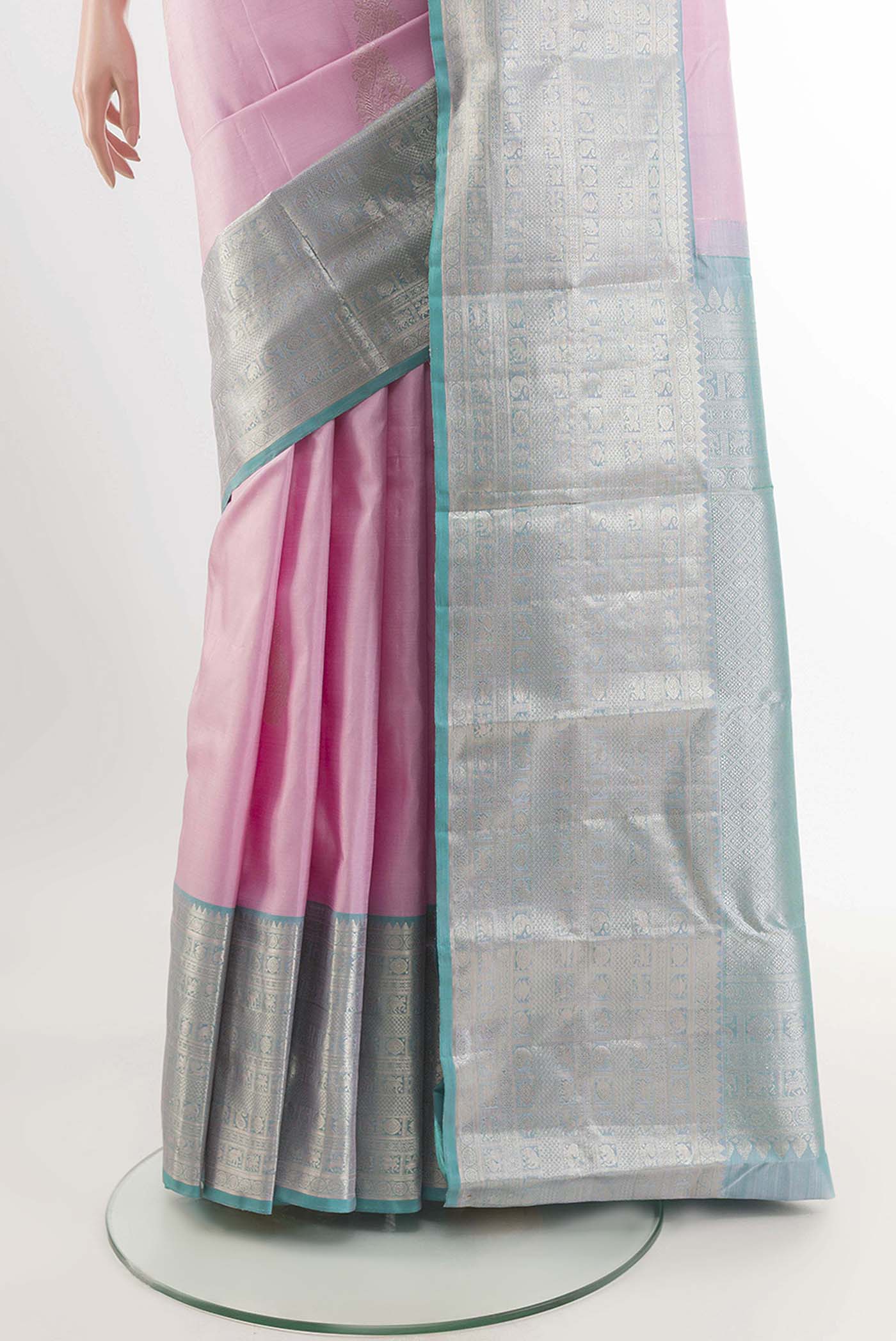 pleats pallu