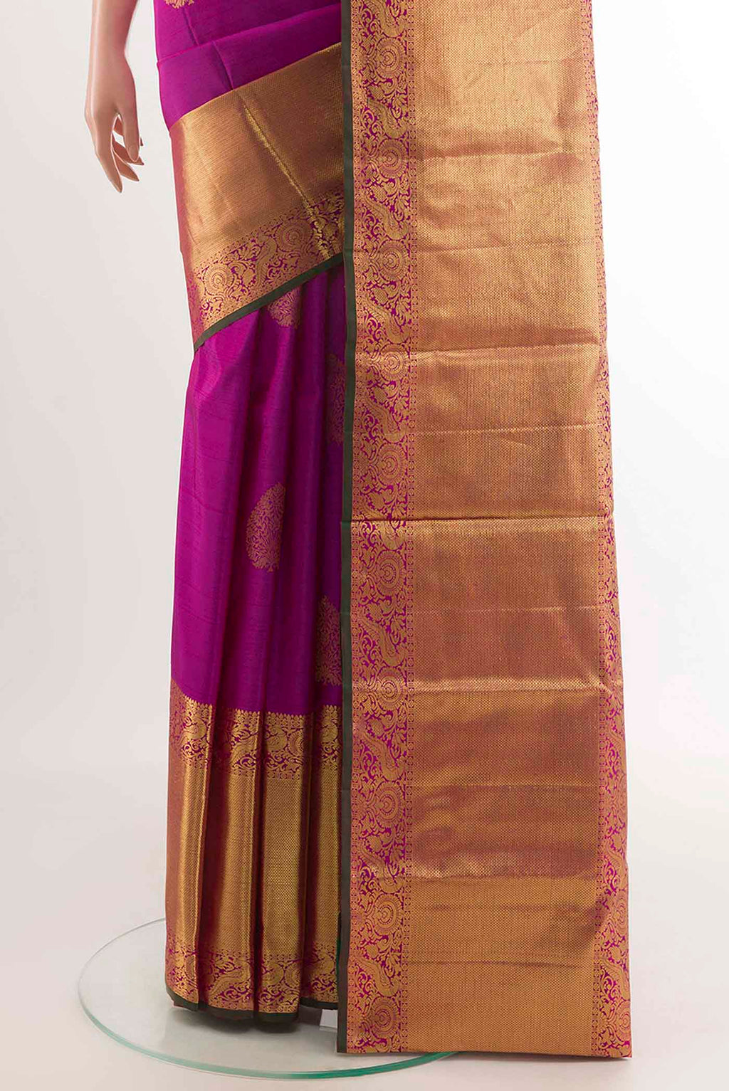 pleats pallu
