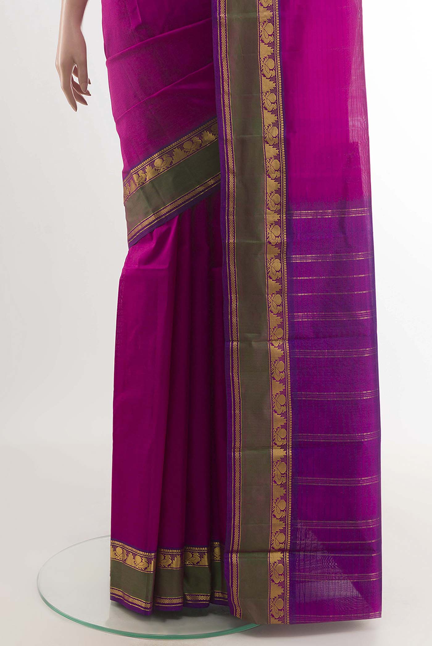 pleats pallu