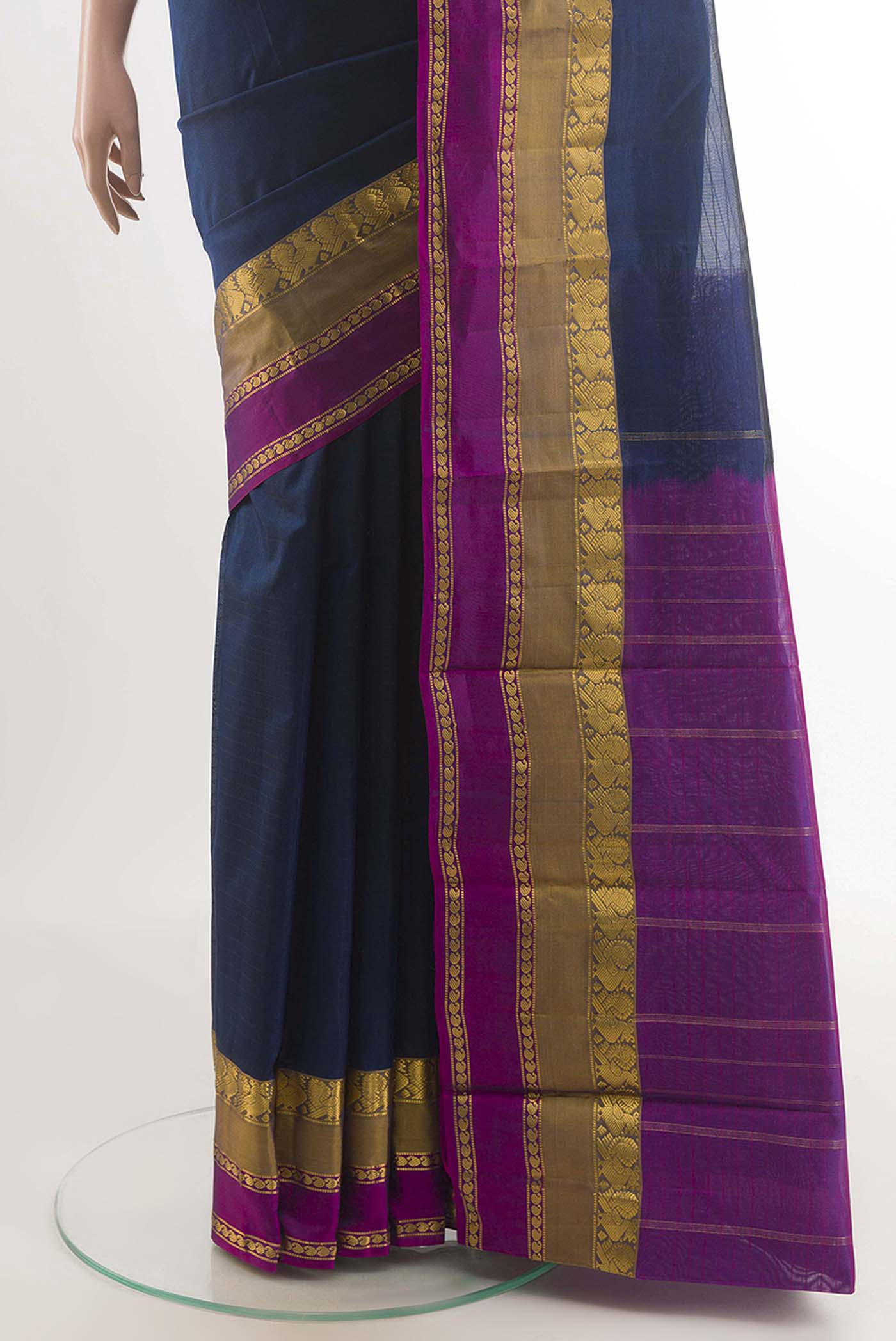 pleats pallu