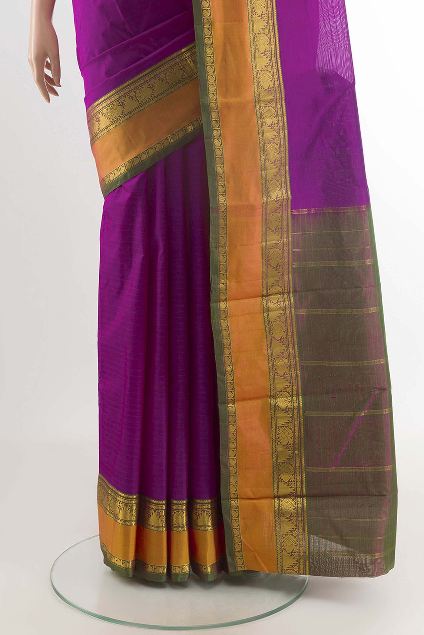 pleats pallu