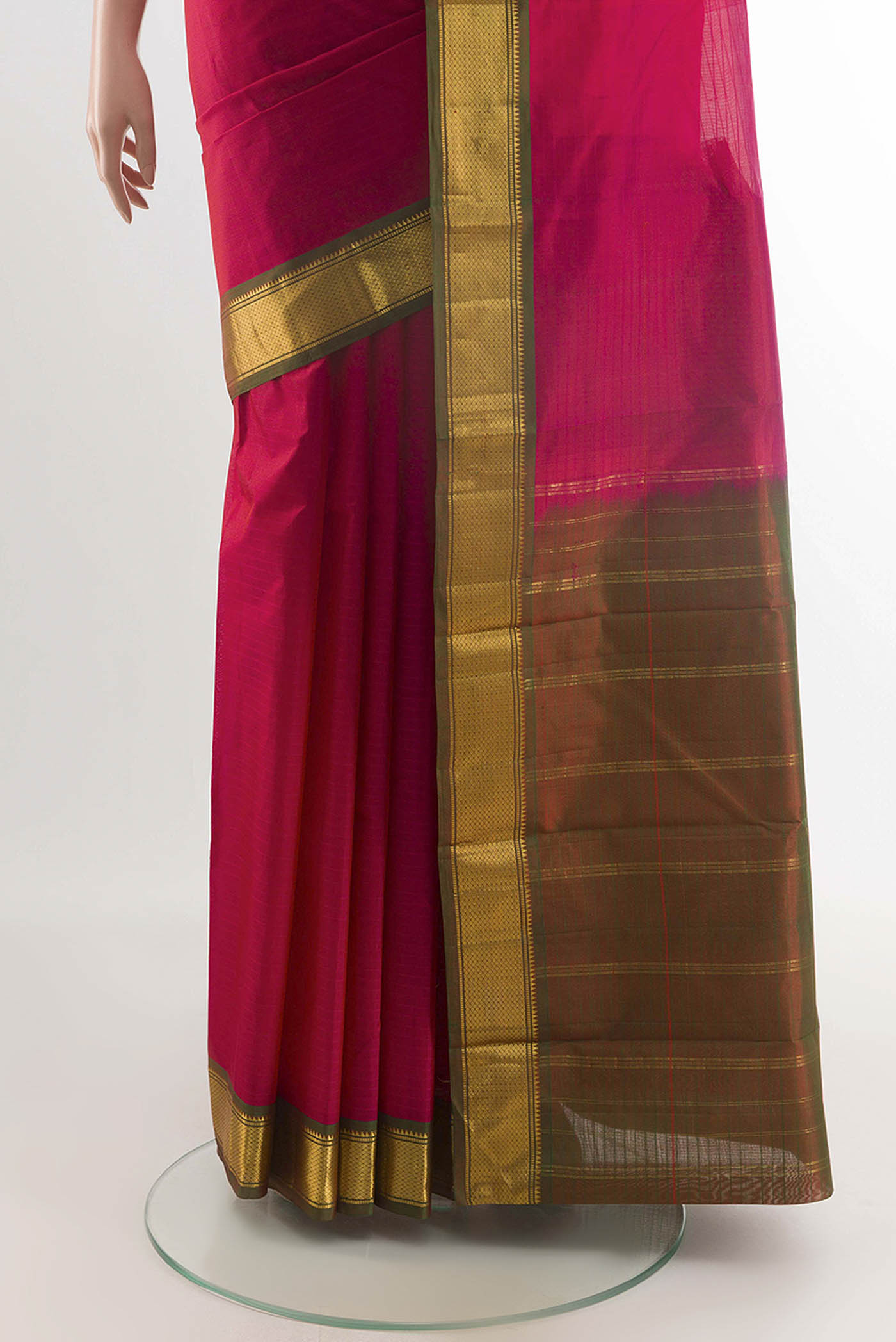 pleats pallu