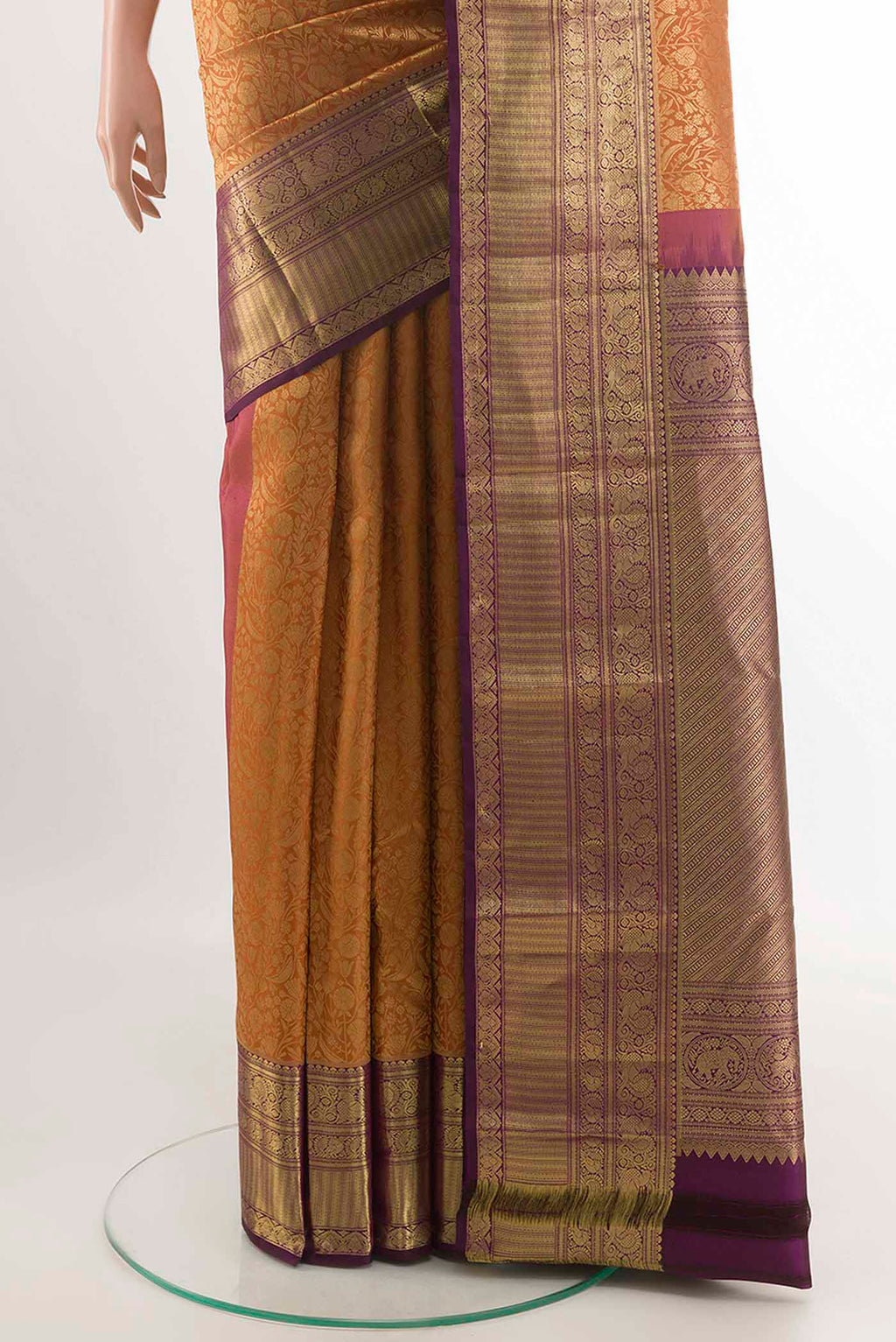 pleats pallu