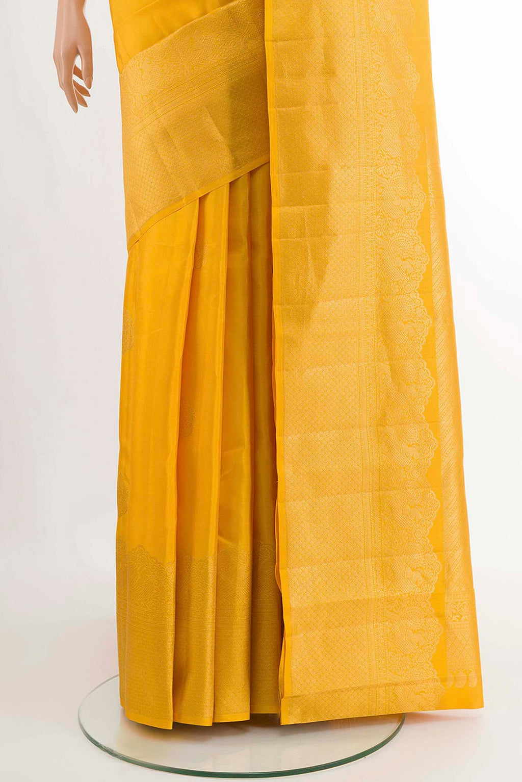 pleats pallu