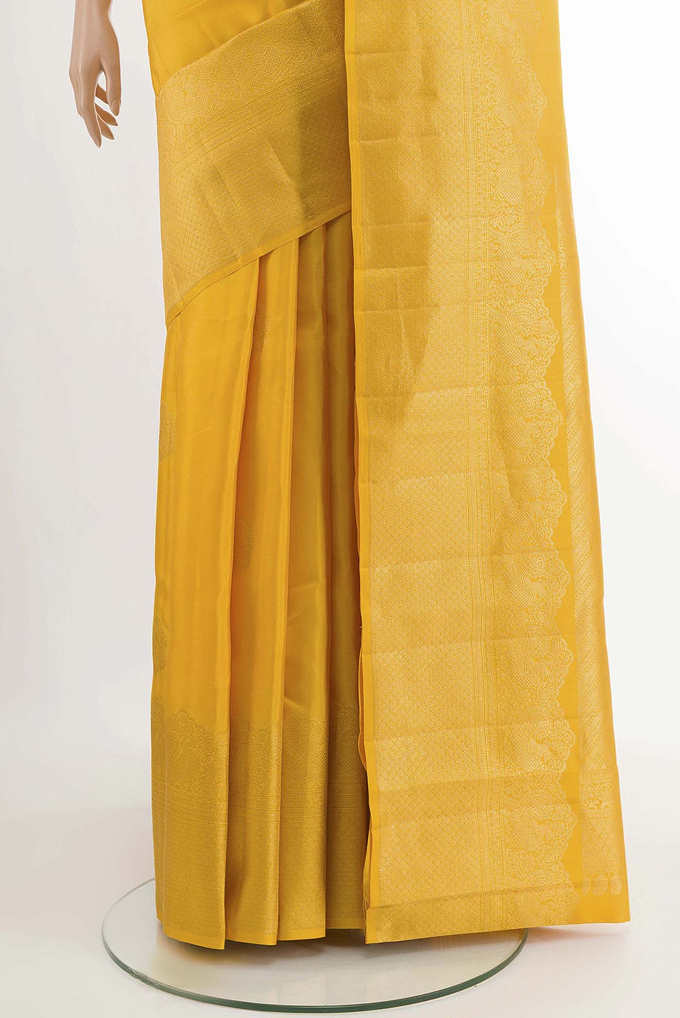 pleats pallu