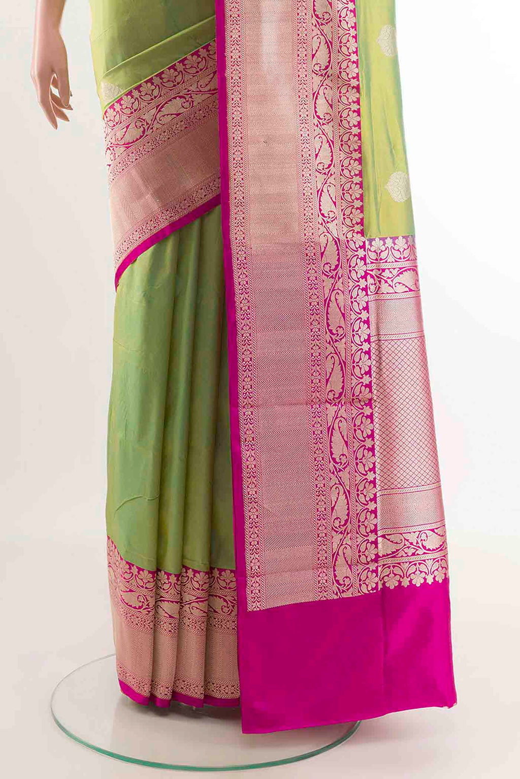 pleats pallu