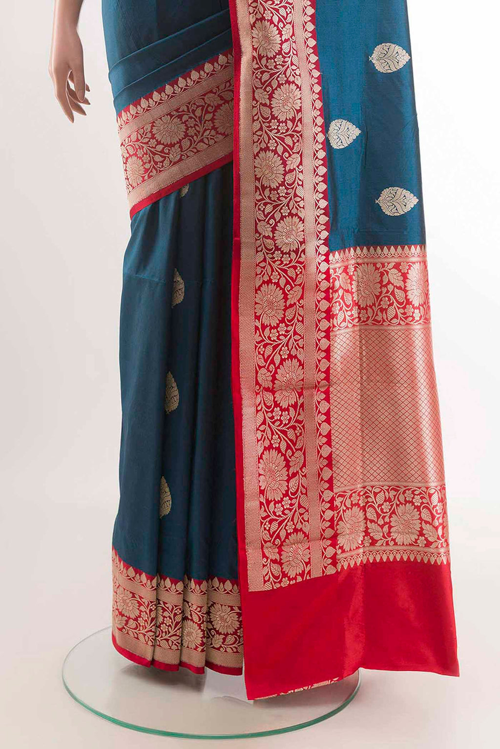pleats pallu