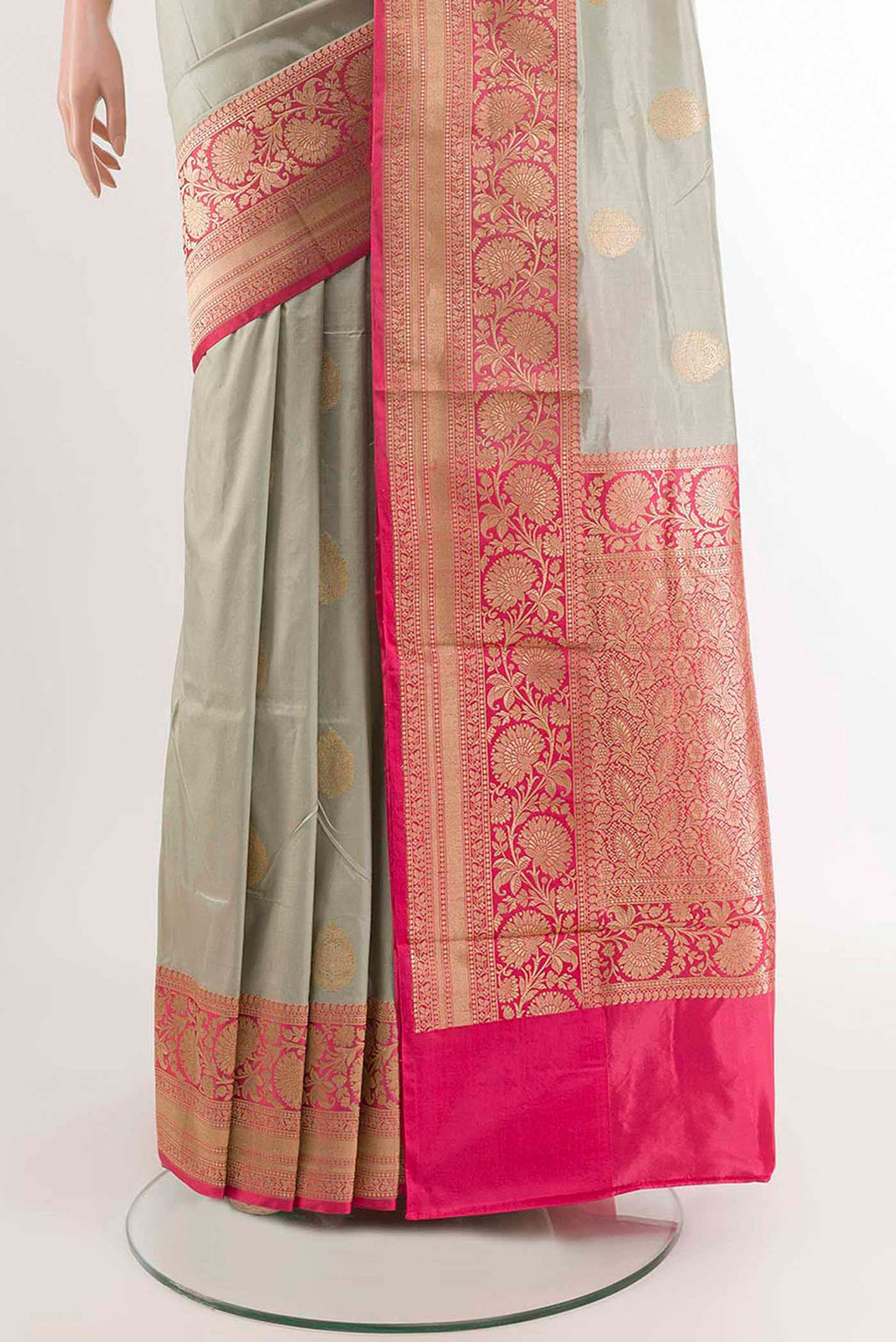 pleats pallu