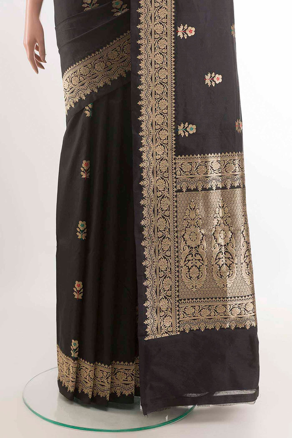 pleats pallu