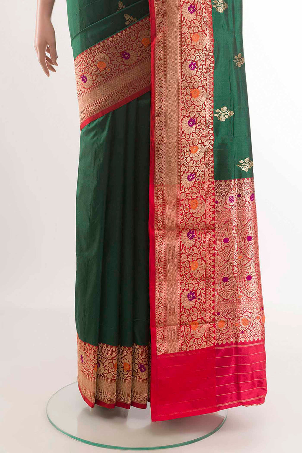 pleats pallu