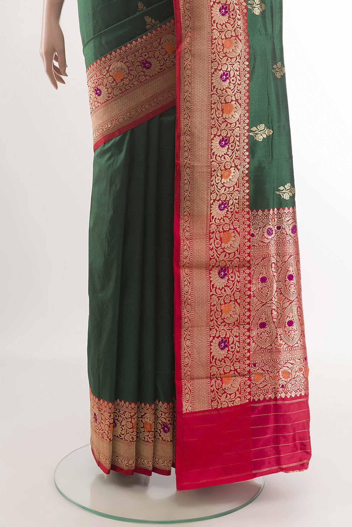 pleats pallu
