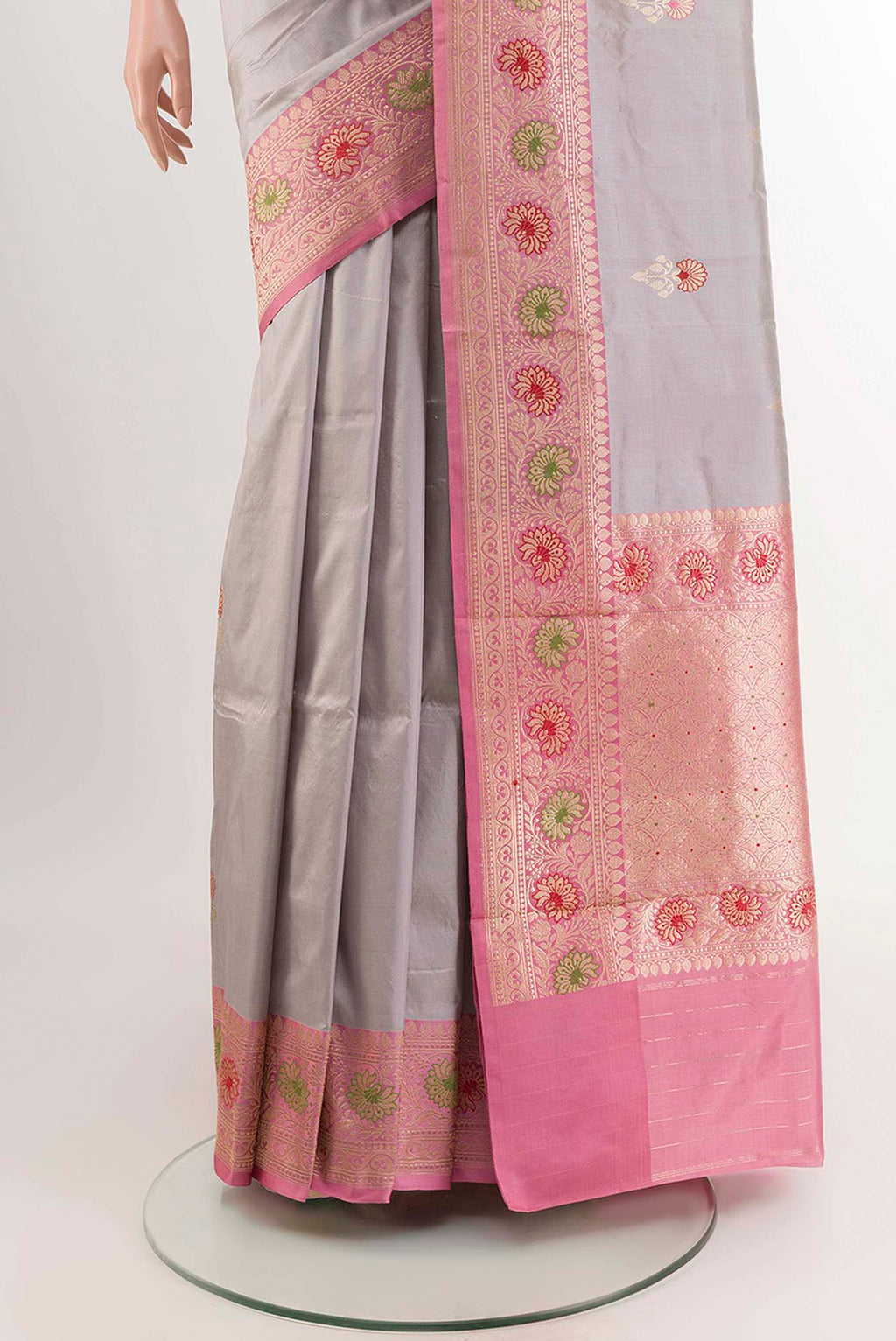 pleats pallu