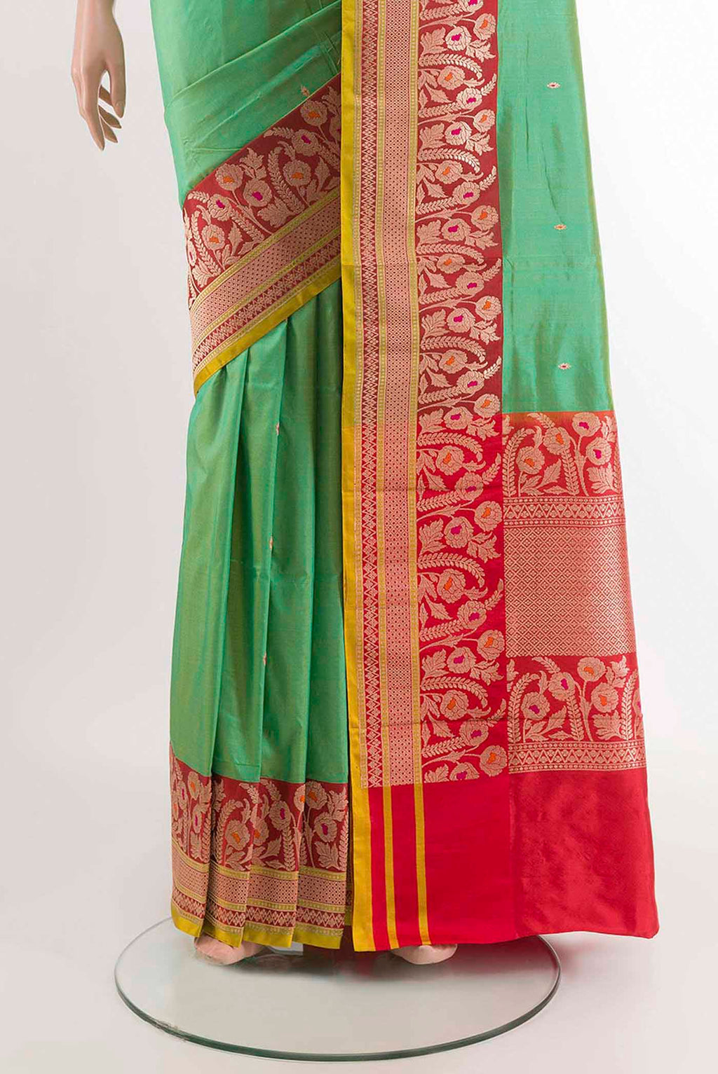 pleats pallu