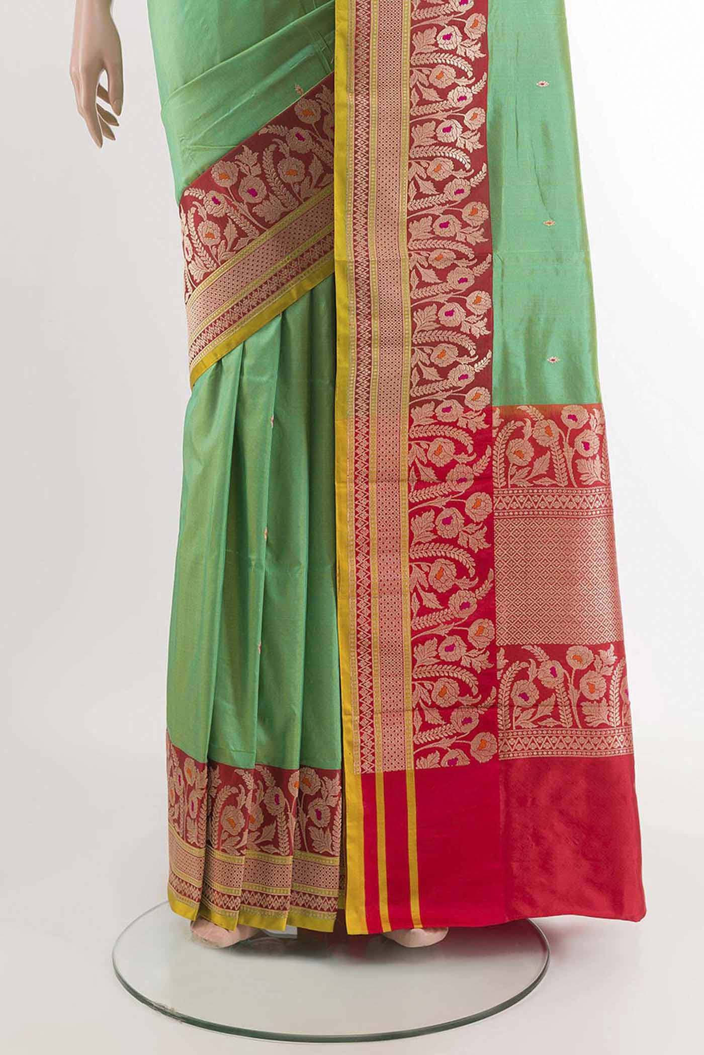 pleats pallu