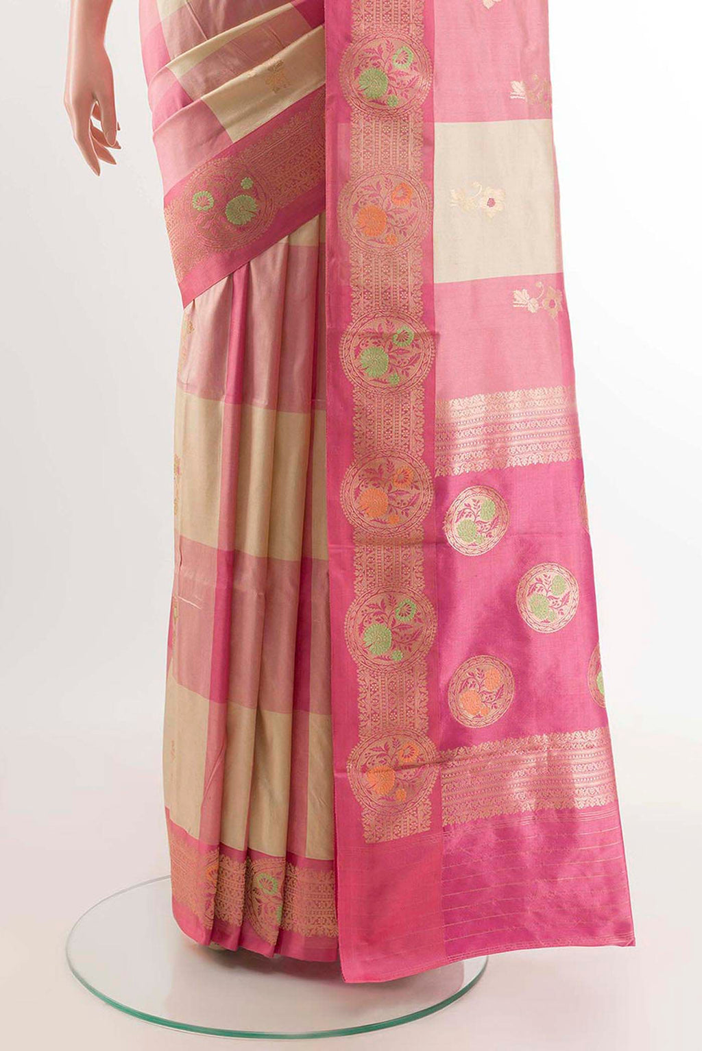 pleats pallu