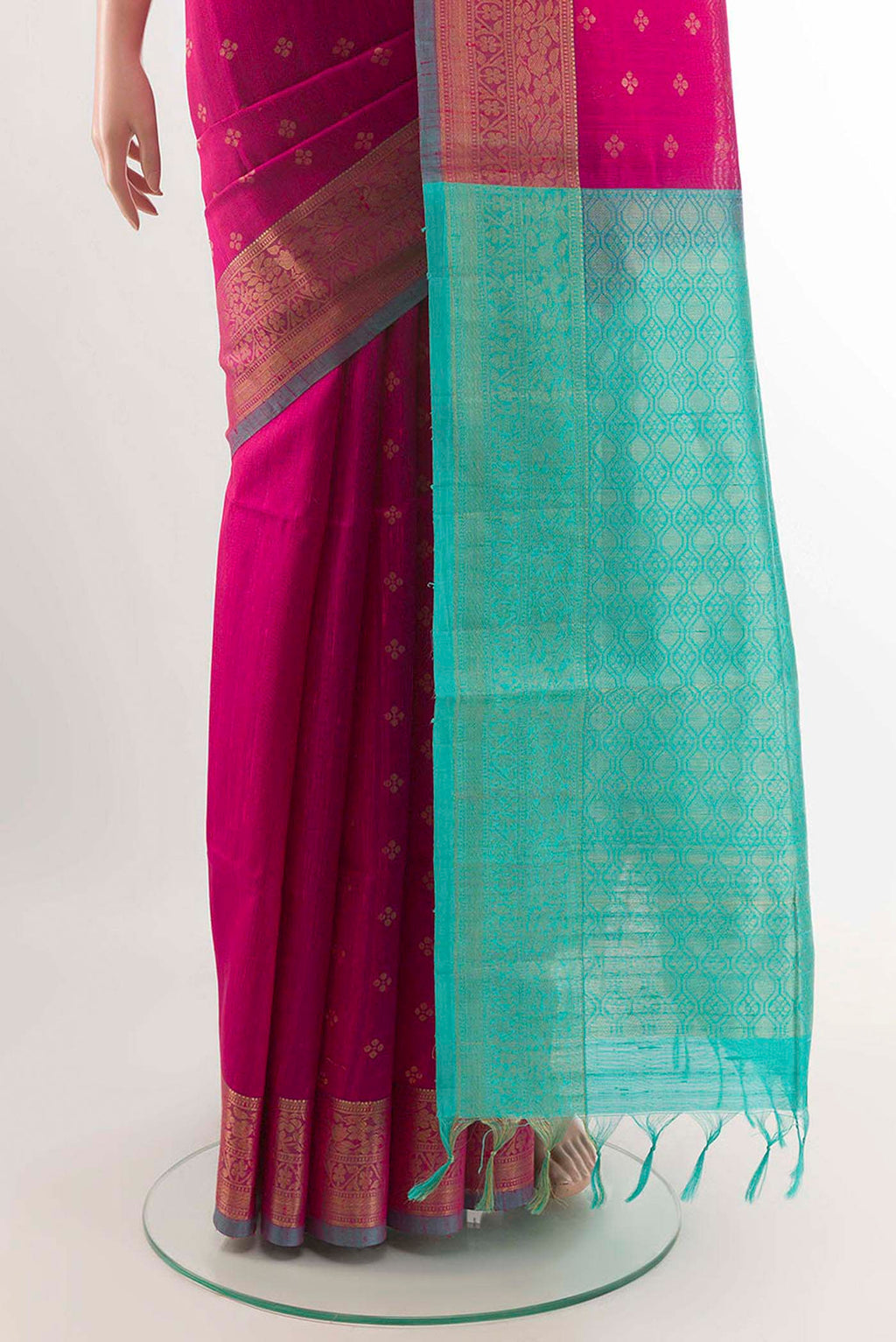 pleats pallu