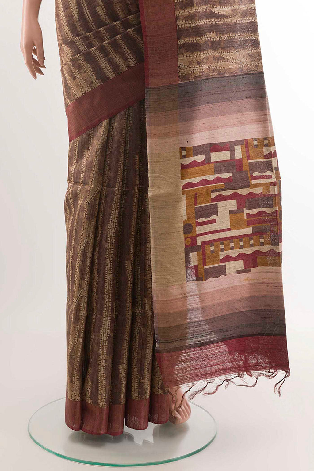 pleats pallu