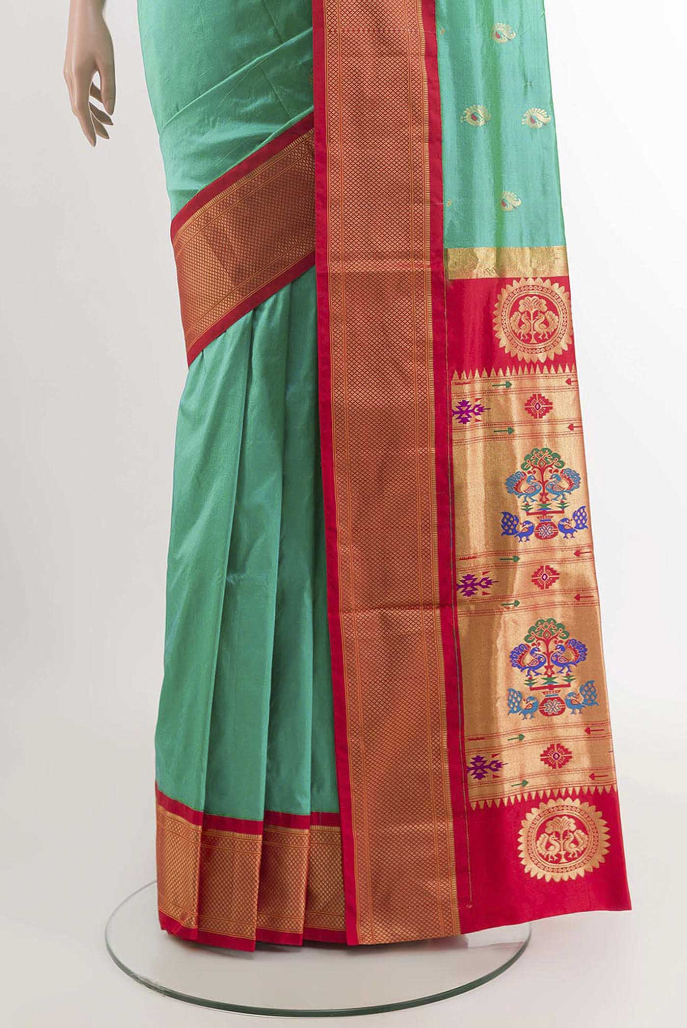 pleats pallu