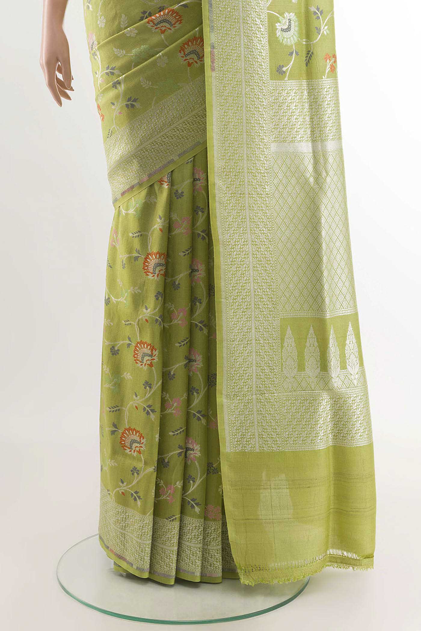 pleats pallu