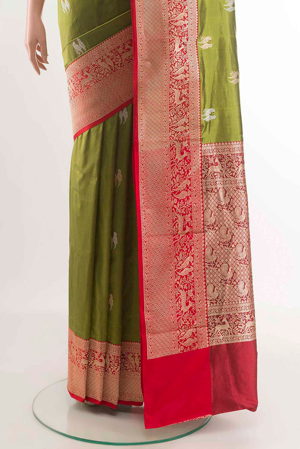 pleats pallu