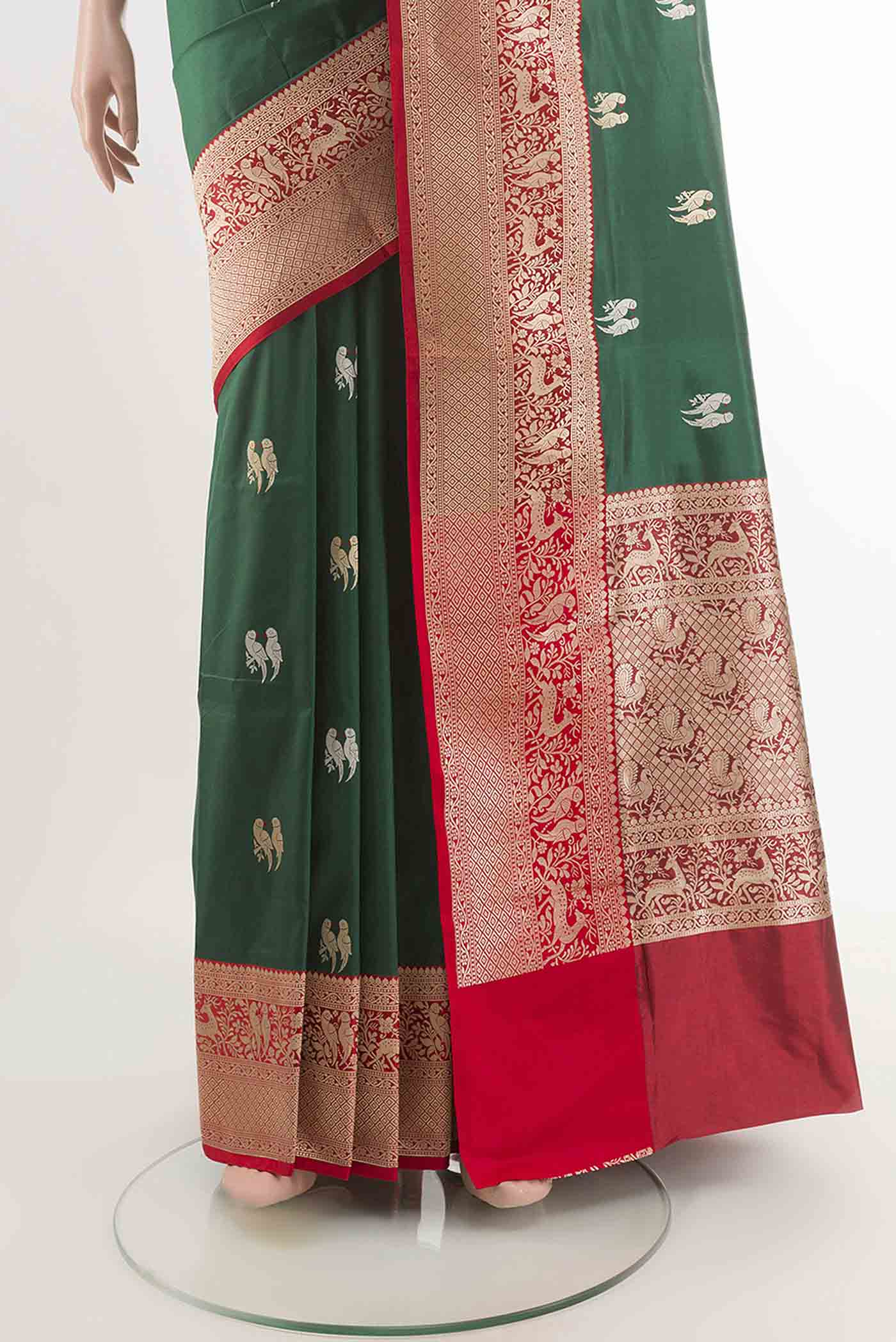 pleats pallu