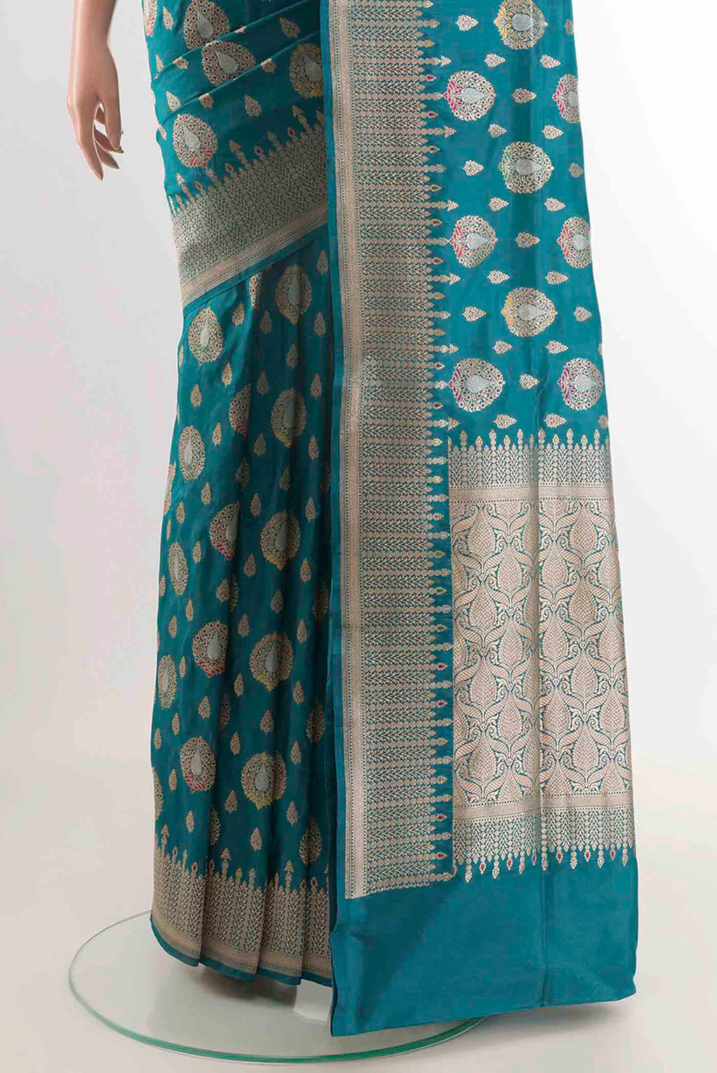 pleats pallu