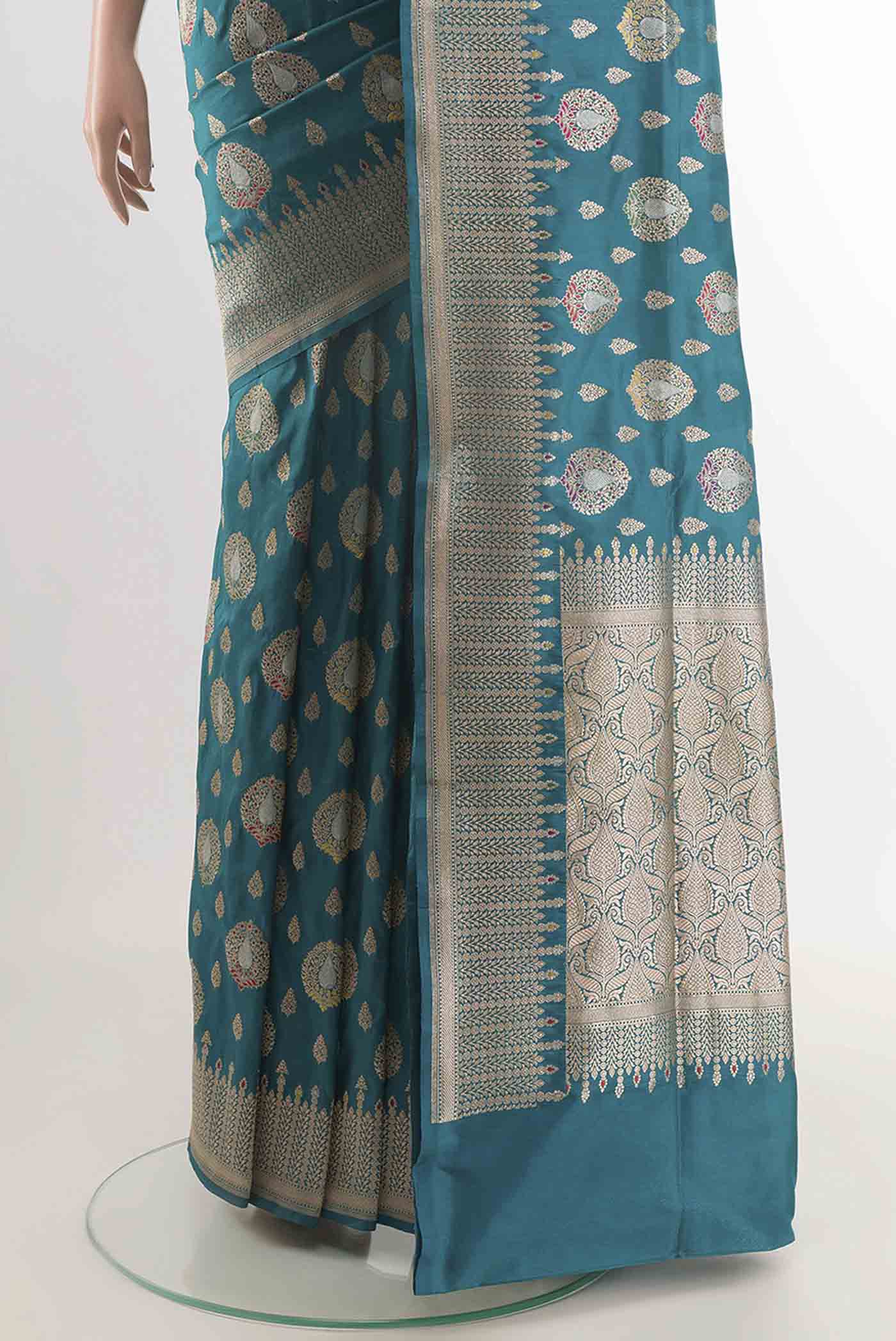pleats pallu