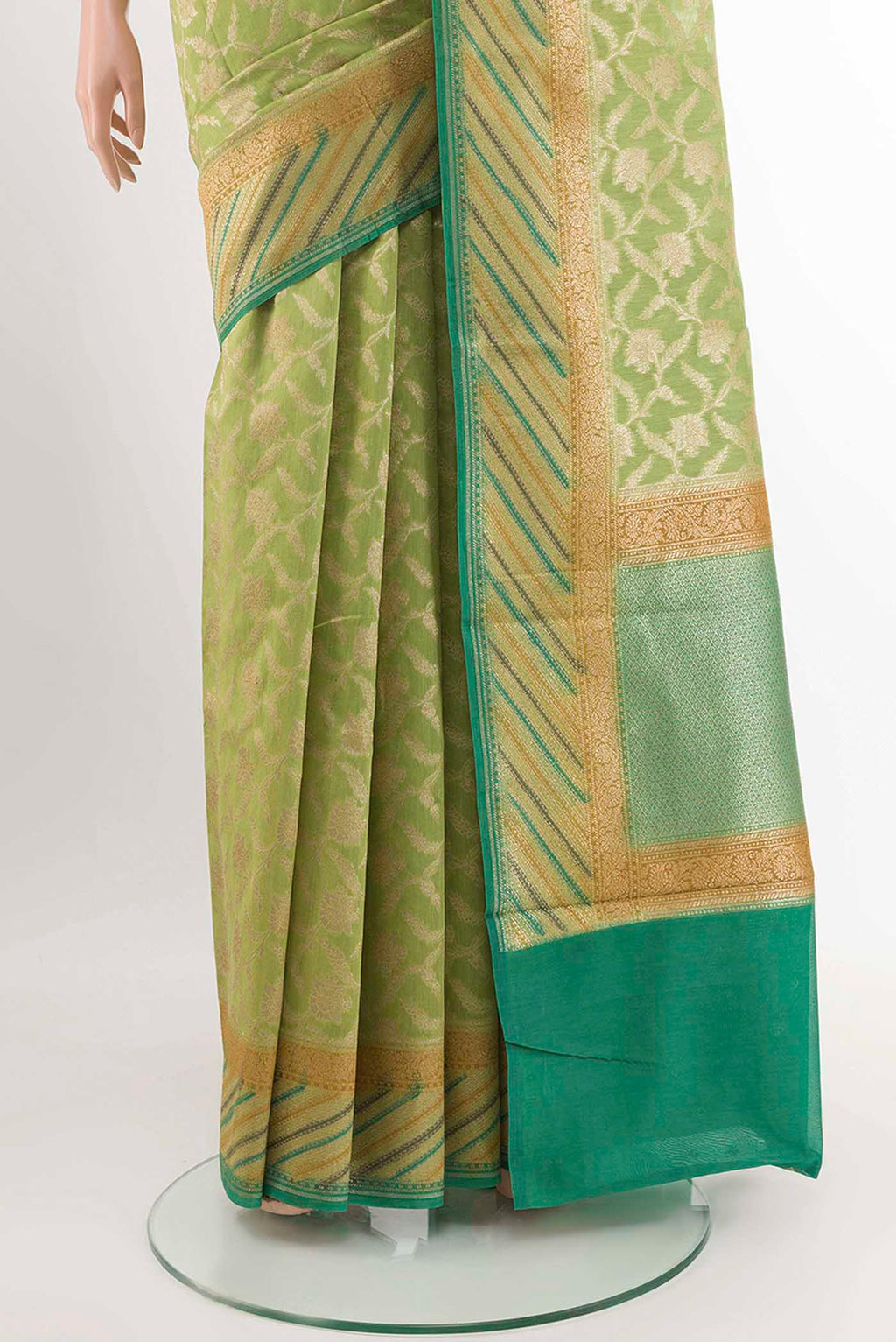 pleats pallu