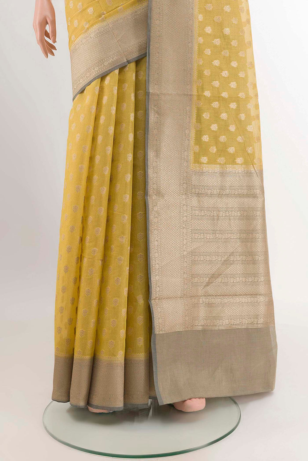 pleats pallu