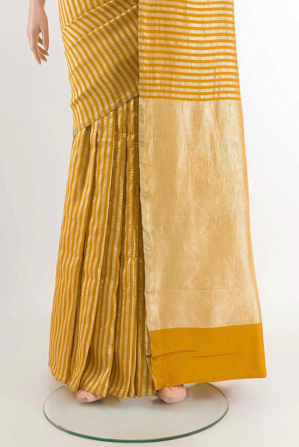 pleats pallu