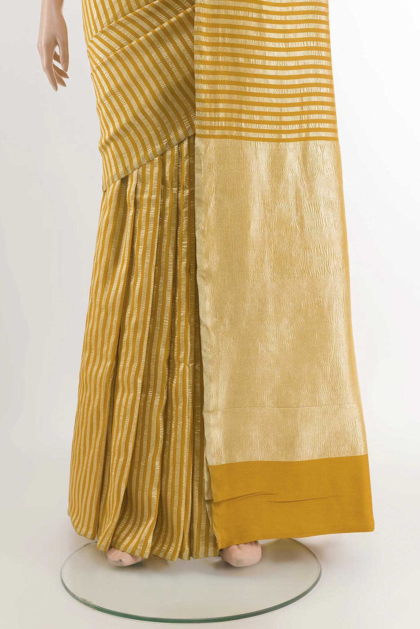pleats pallu