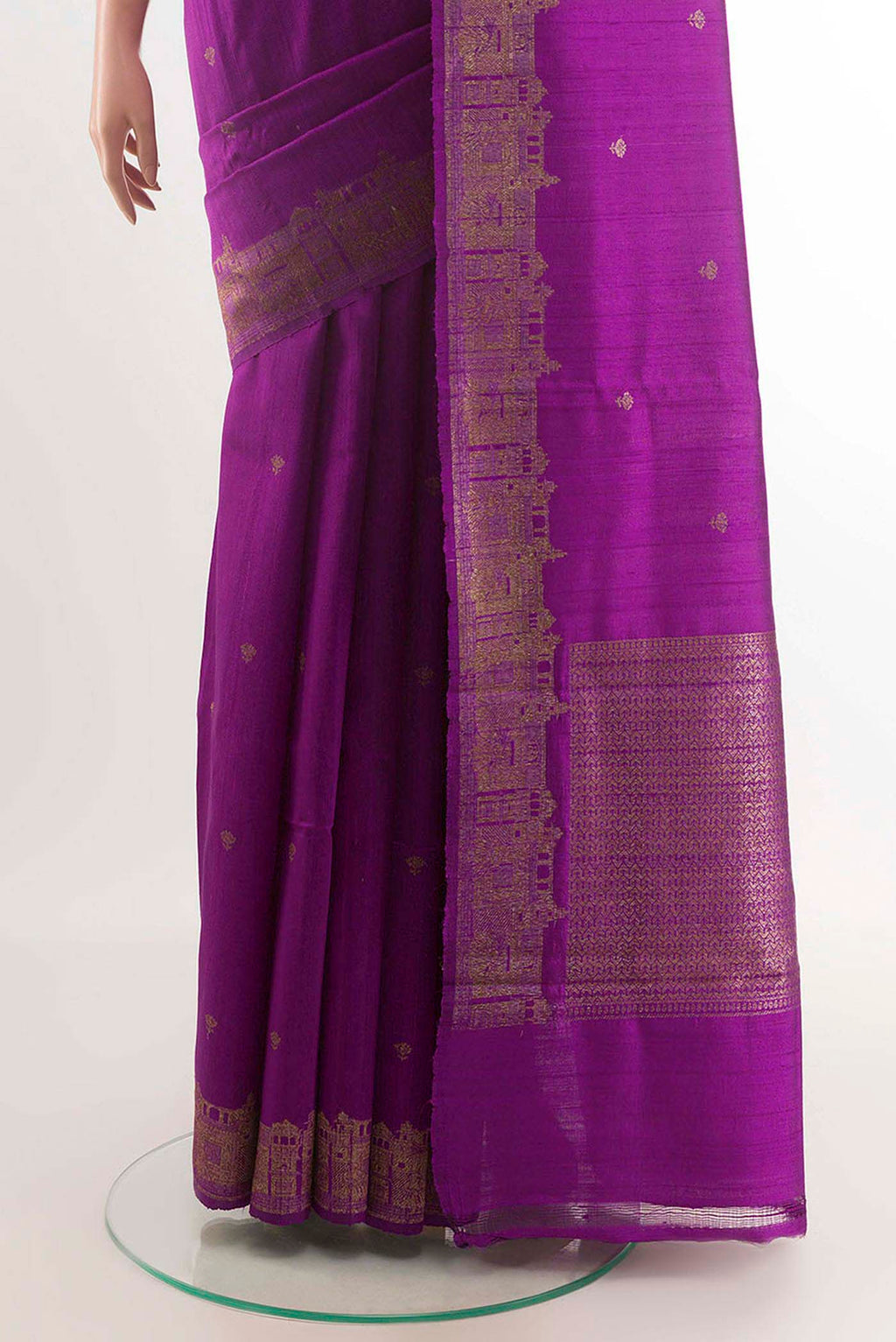 pleats pallu