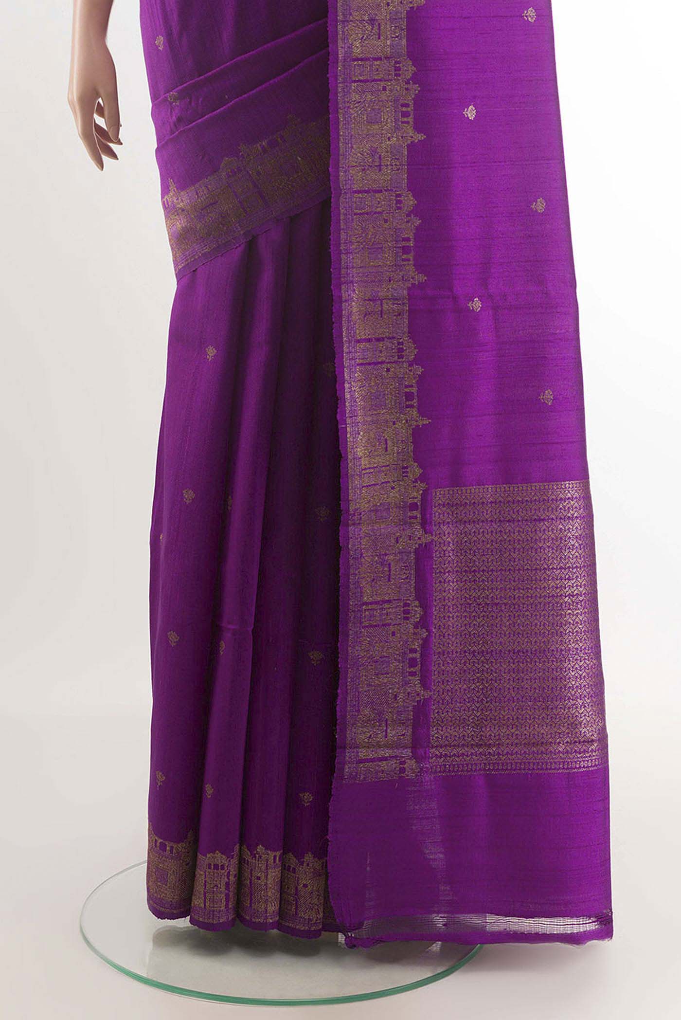 pleats pallu