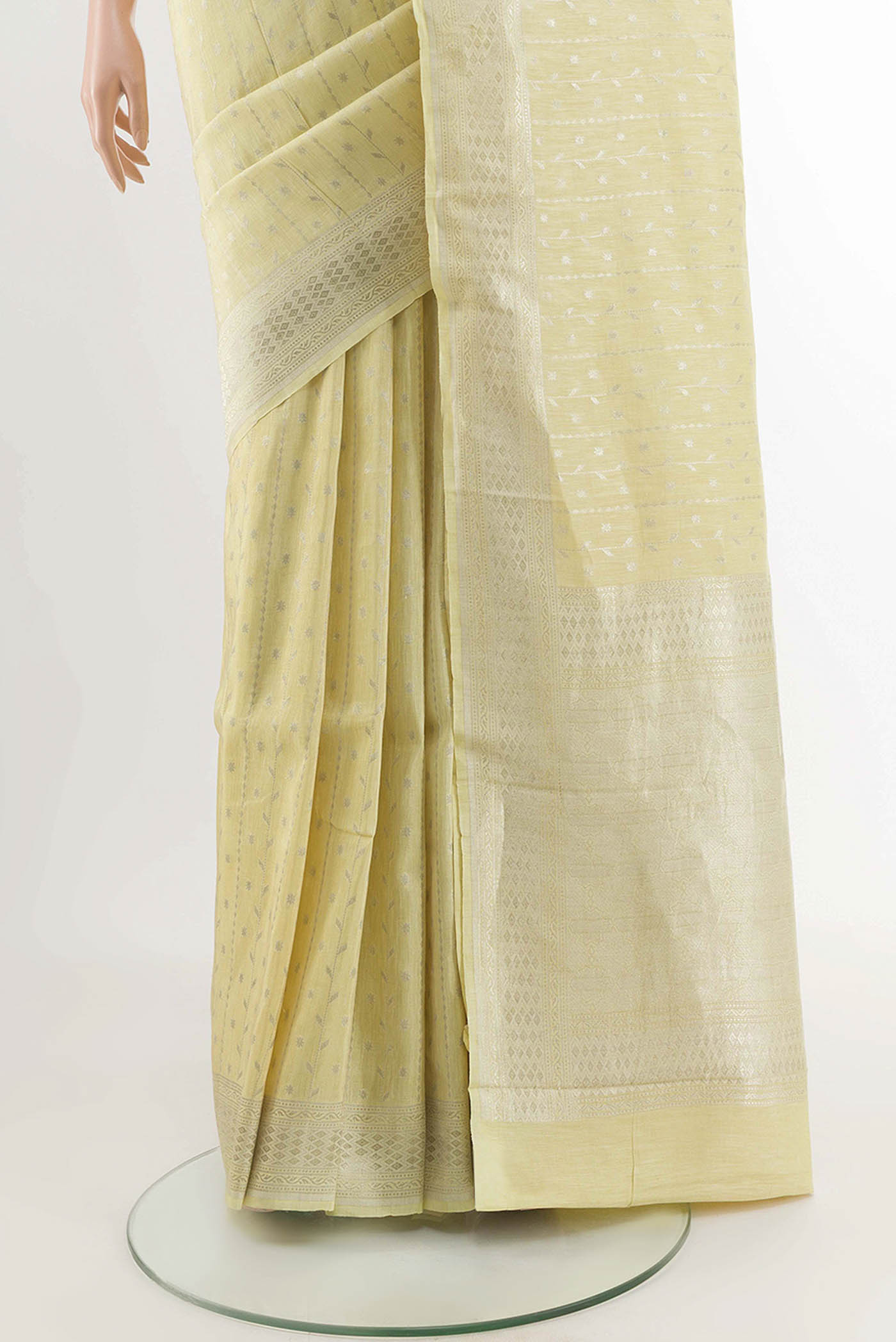 pleats pallu