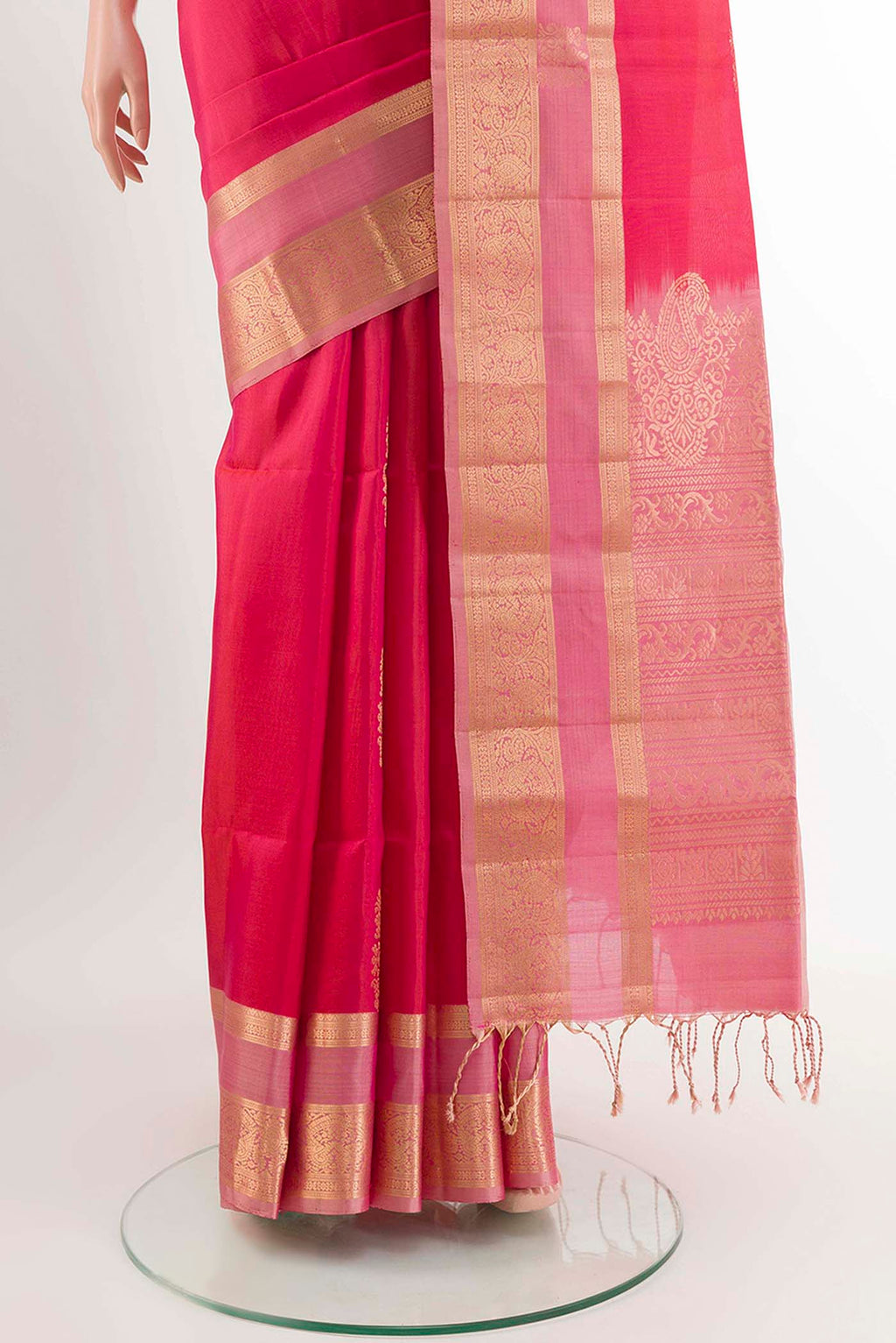 pleats pallu