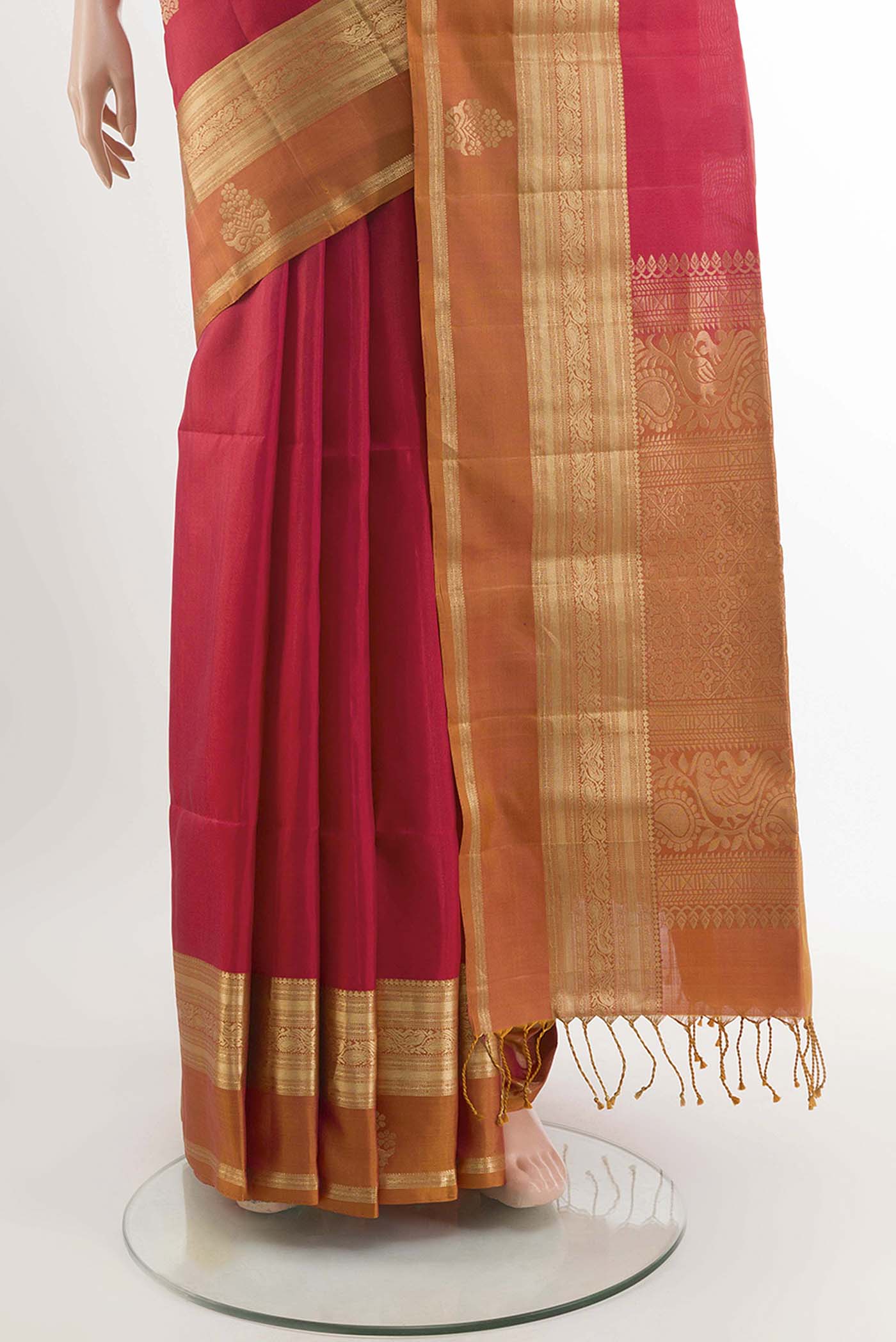 pleats pallu