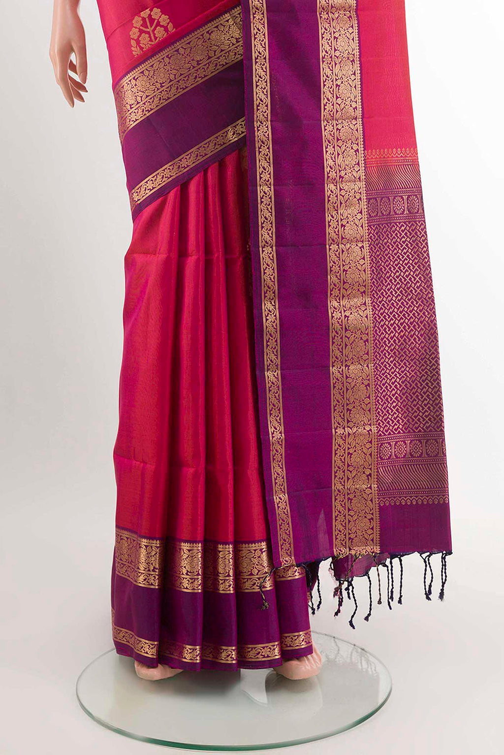 pleats pallu
