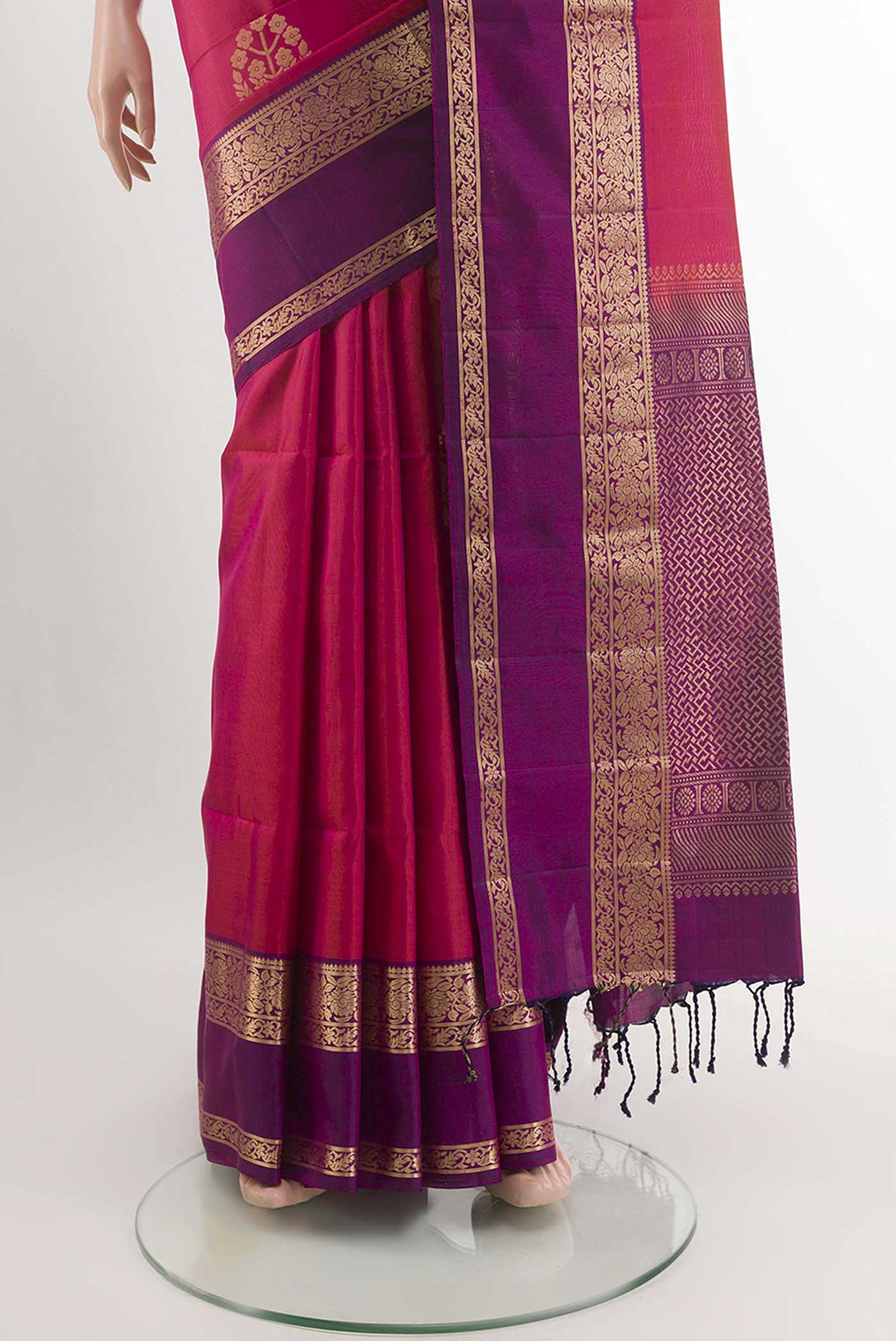 pleats pallu